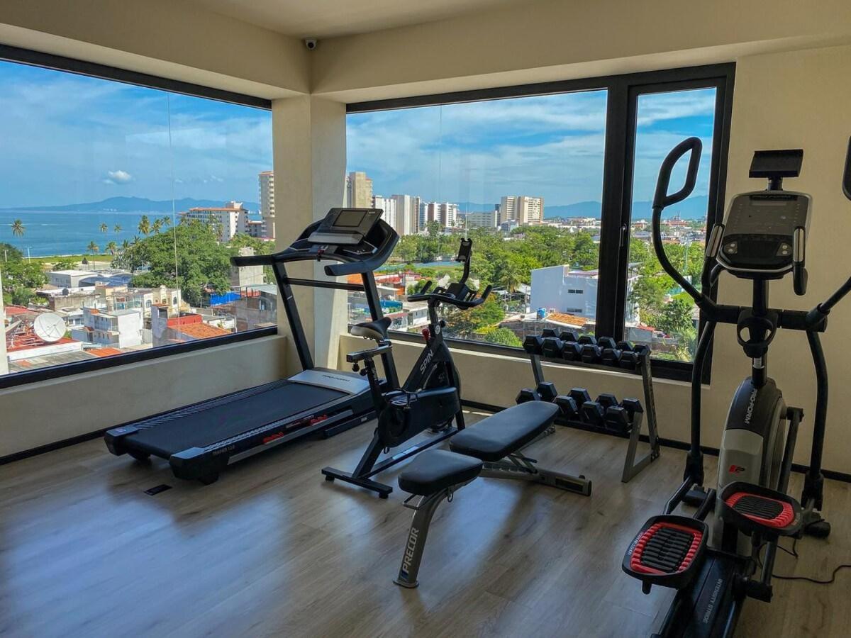 Blissful Ocean-View Penthouse with Rooftop Pool