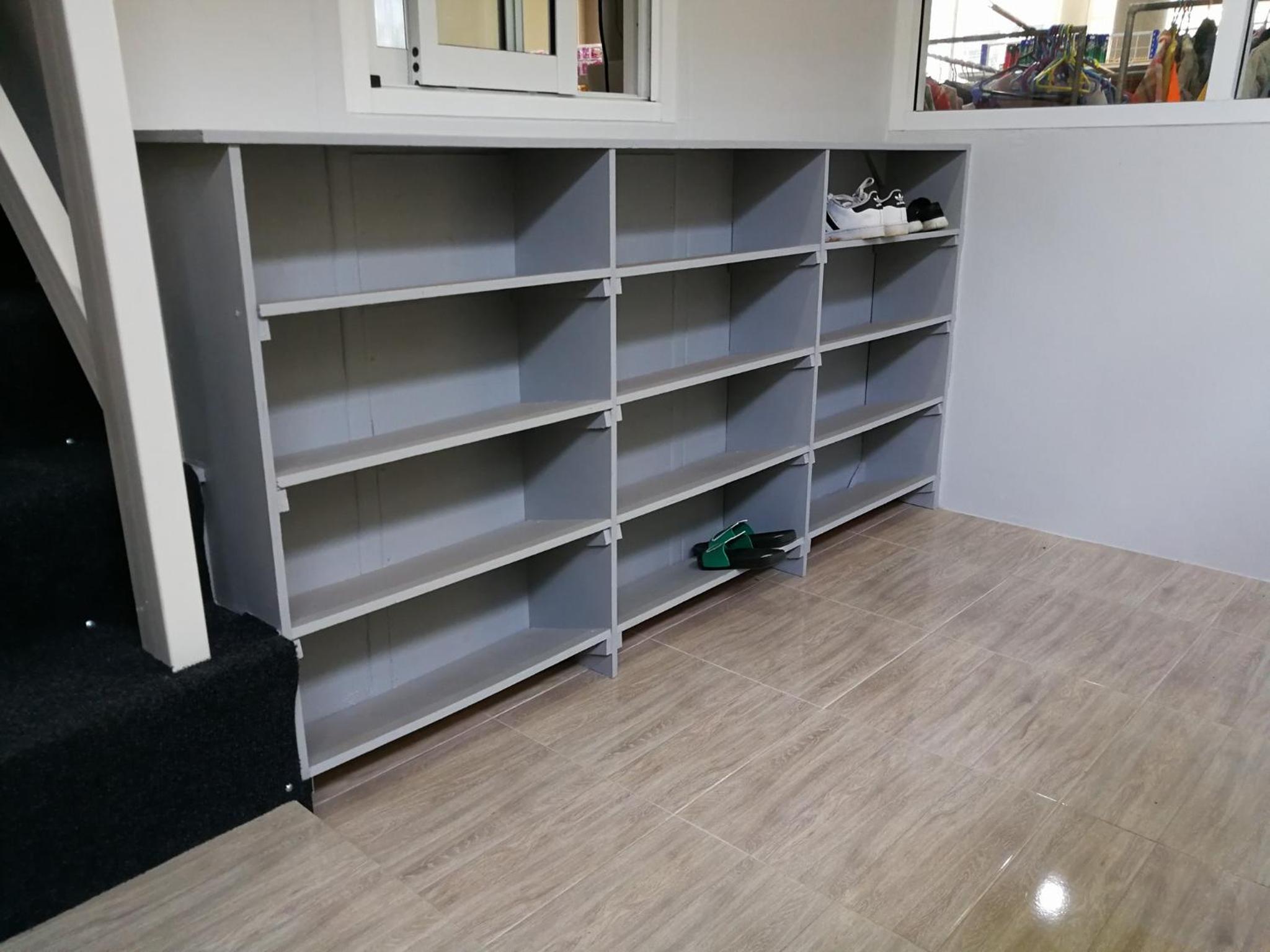 Easy Rooms and Minimart