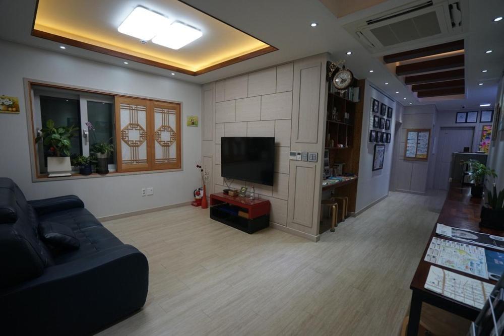 Gunsan Yeojeong Guest House, Gunsan - 12