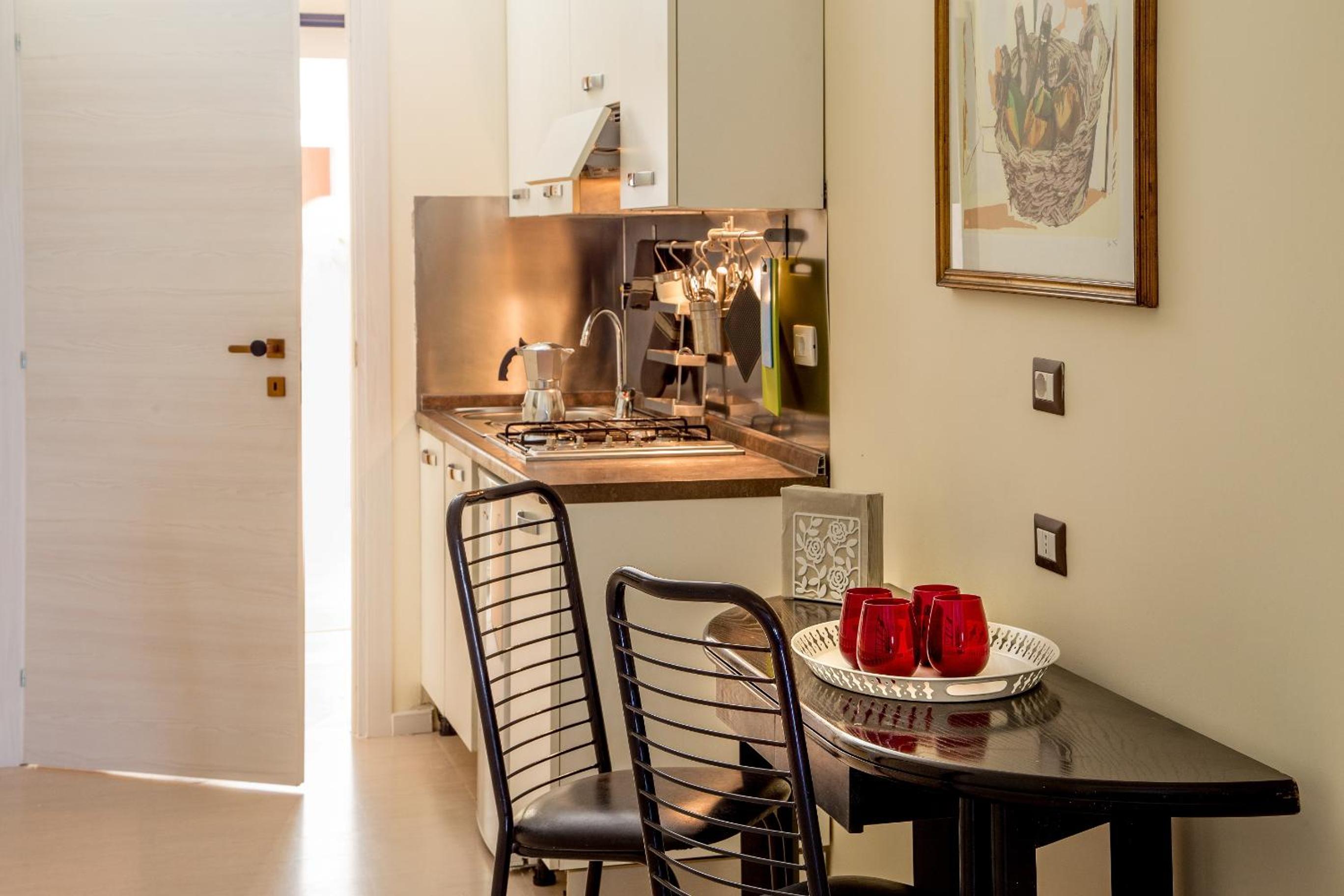 Roma Central Guest House