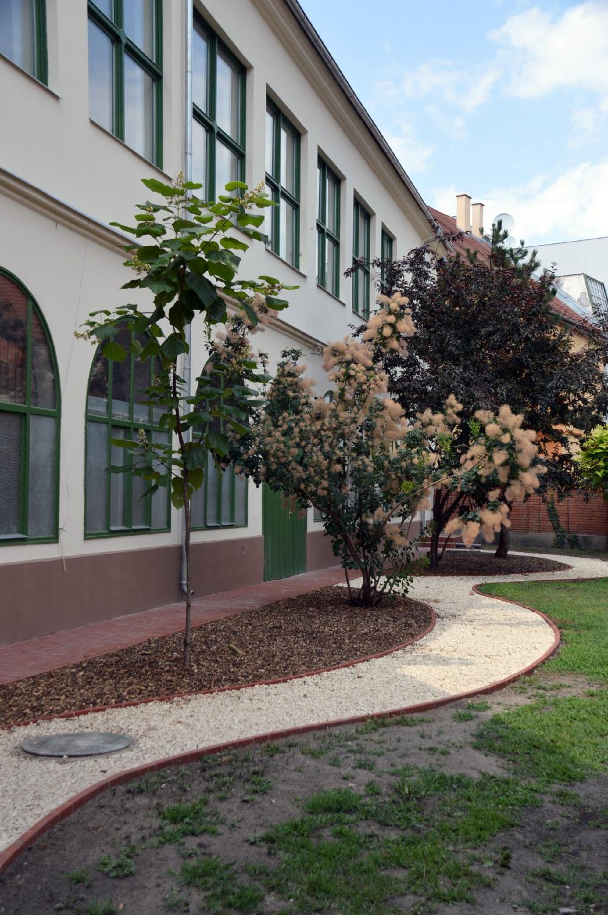 Photo 47