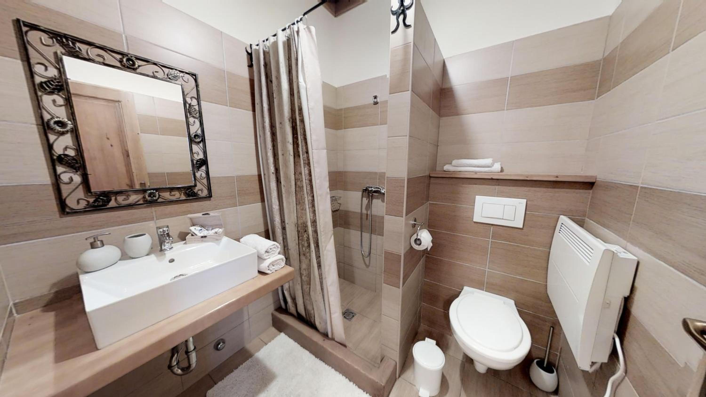 Tóth Vendégház és Apartmanház Újfehértó view 4