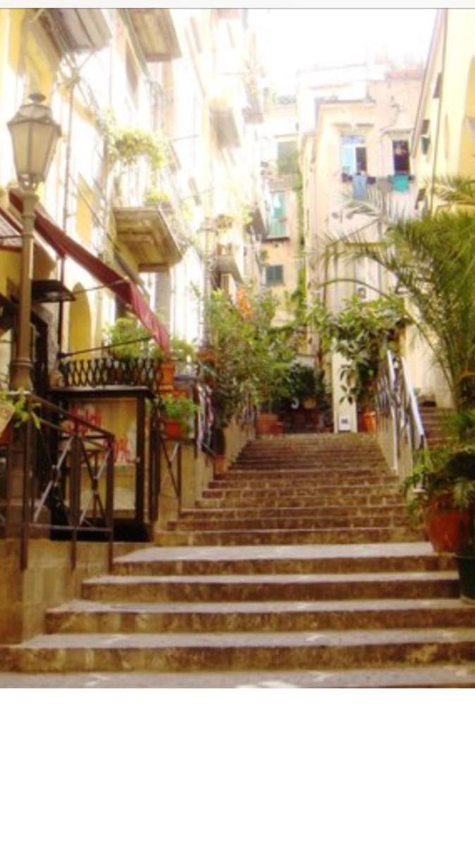 Chiaia House
