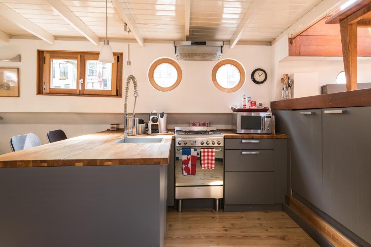 Houseboat Prince William & Houseboat Prince Arthur