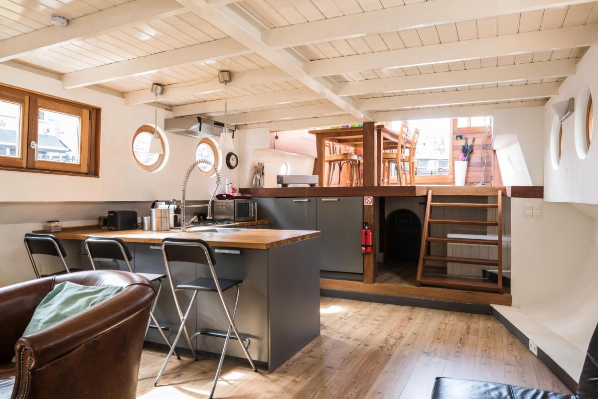 Houseboat Prince William & Houseboat Prince Arthur