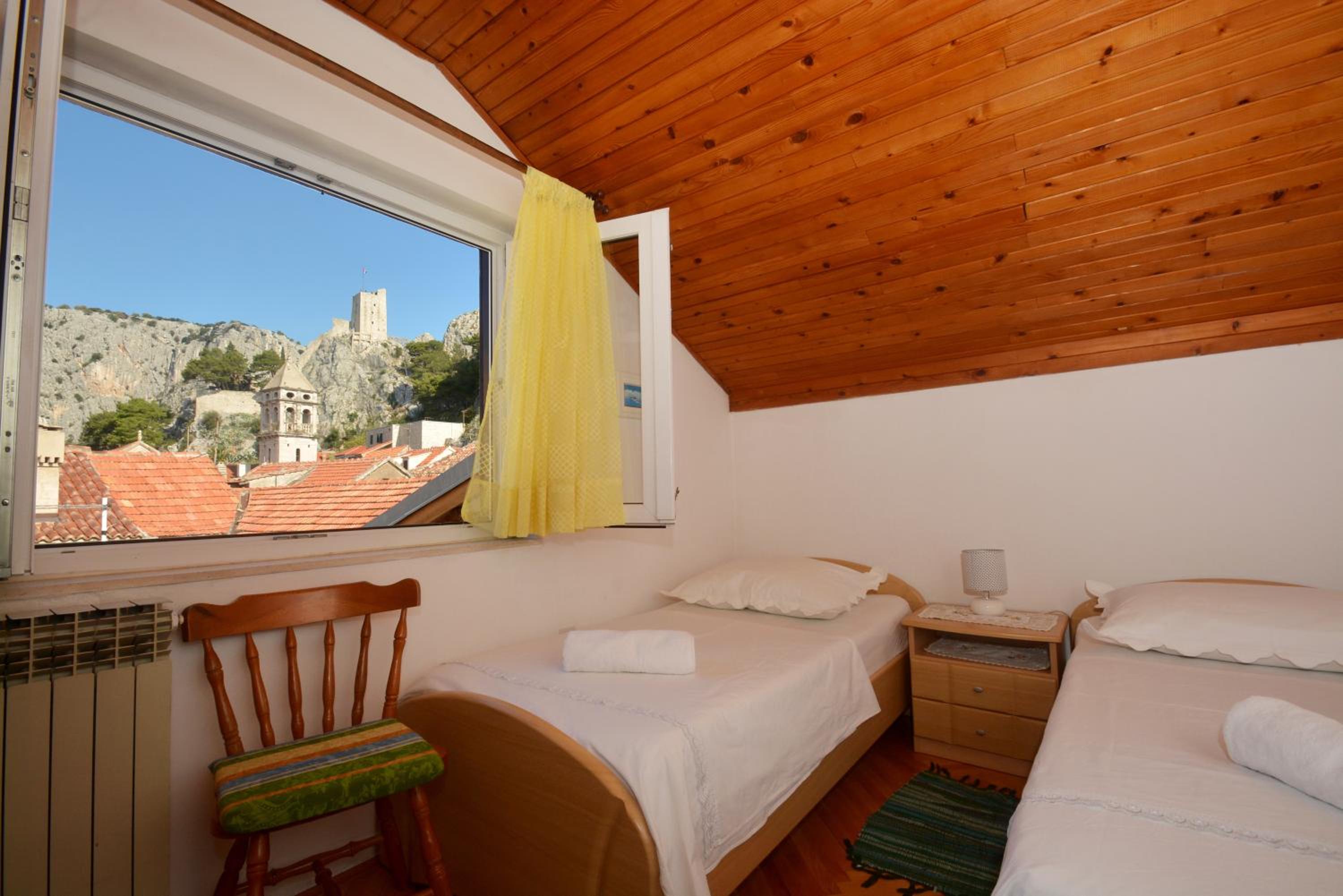 Apartment Mimica-Croatia , Omis , Center view 5