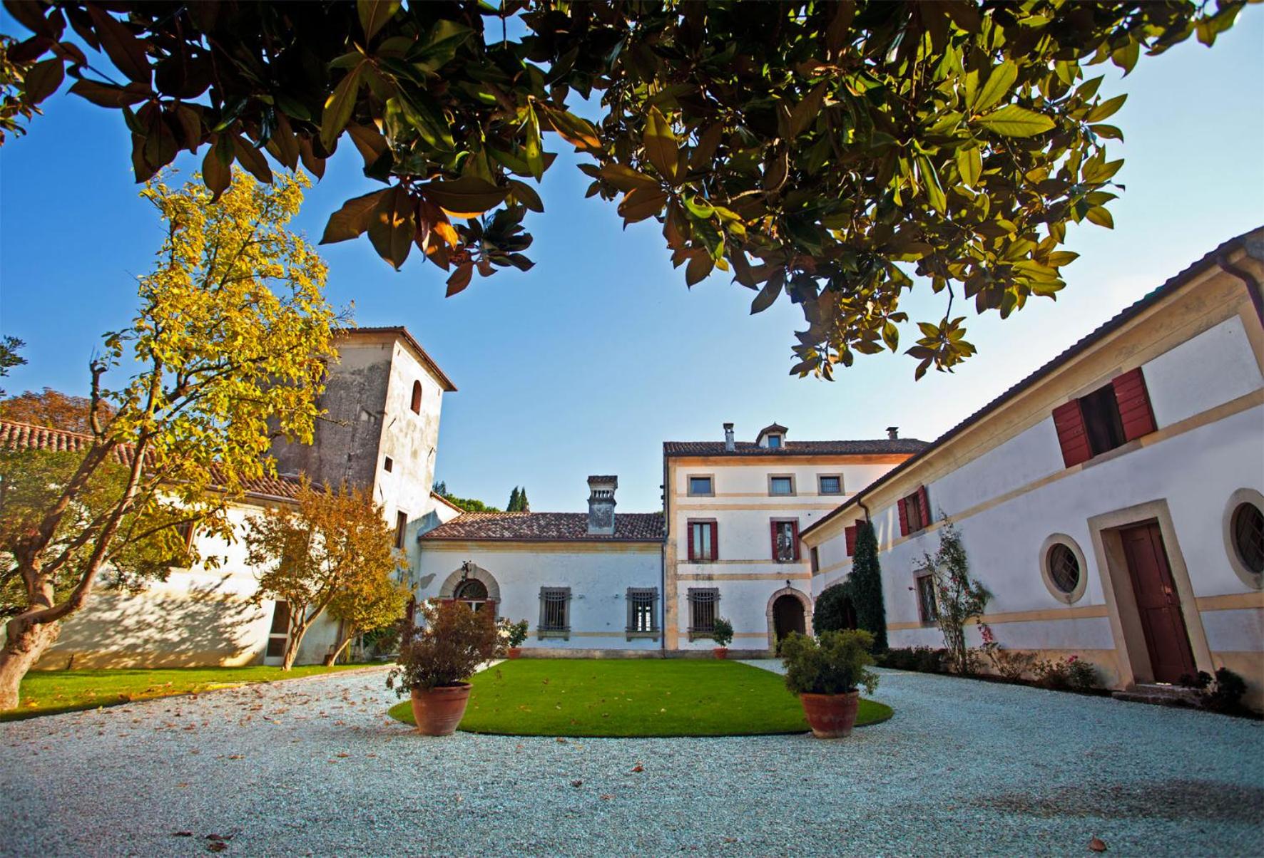 Villa Verecondi Scortecci