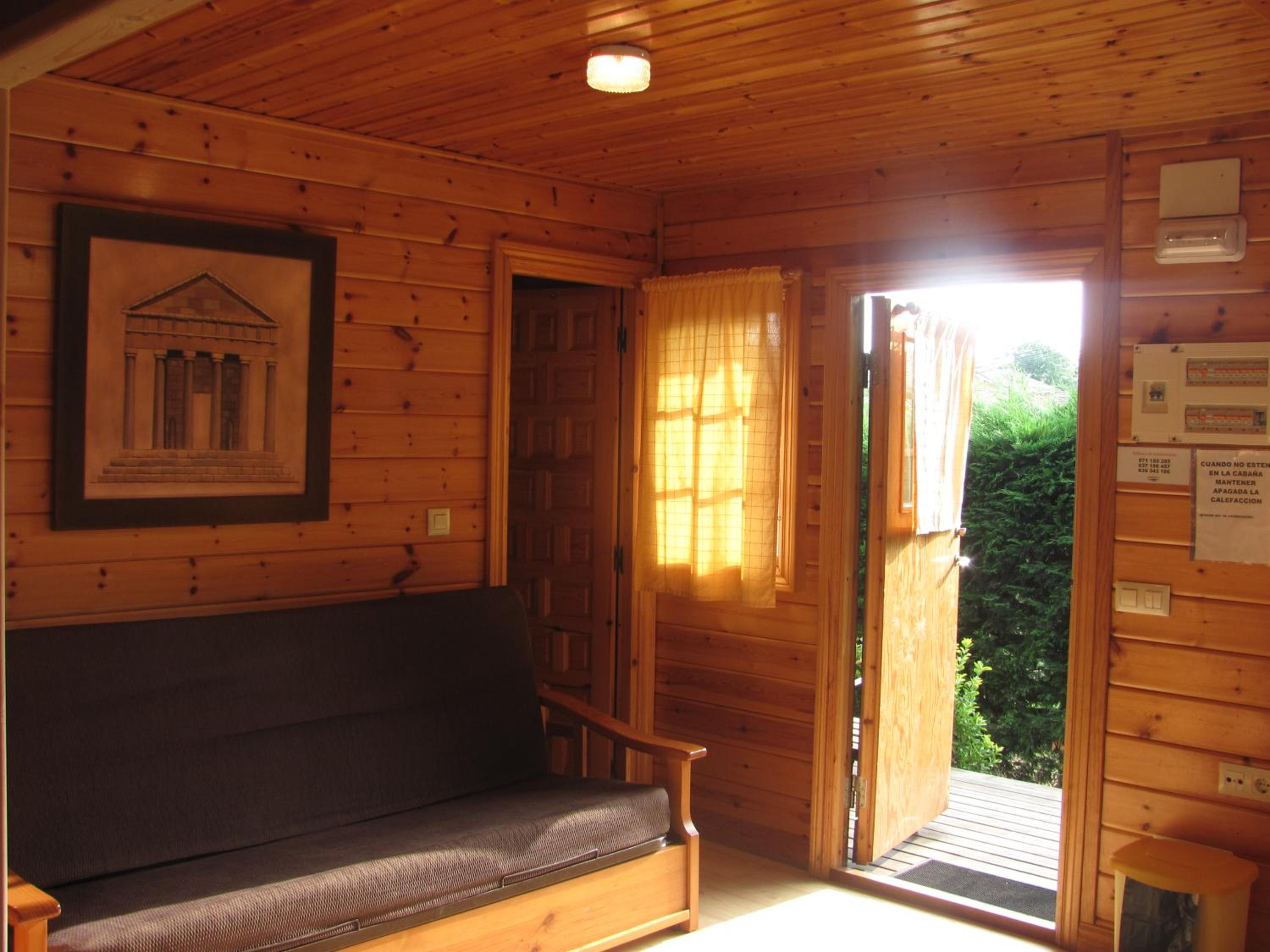 Cabañas De Cabárceno