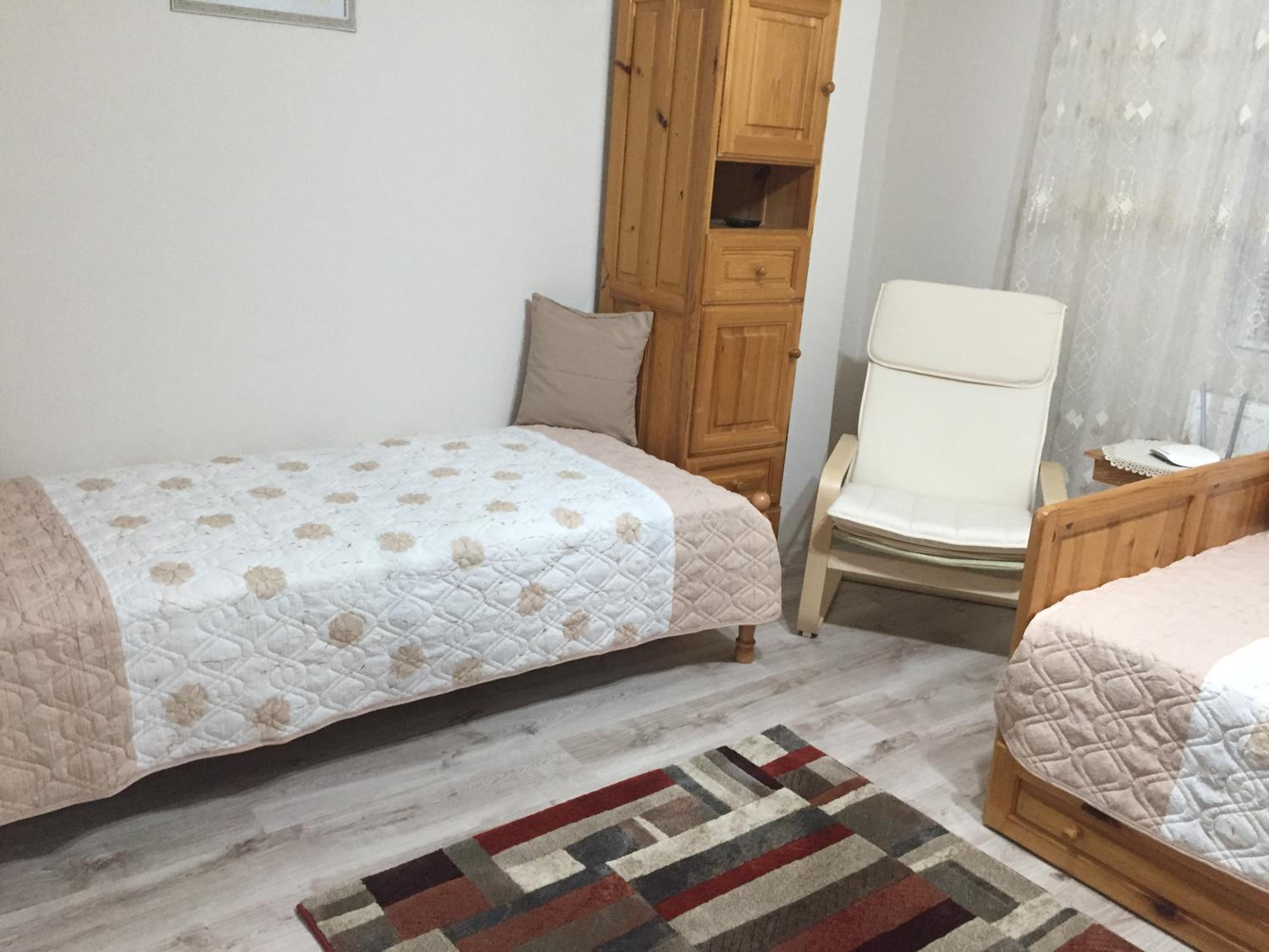Elenite Guesthouse