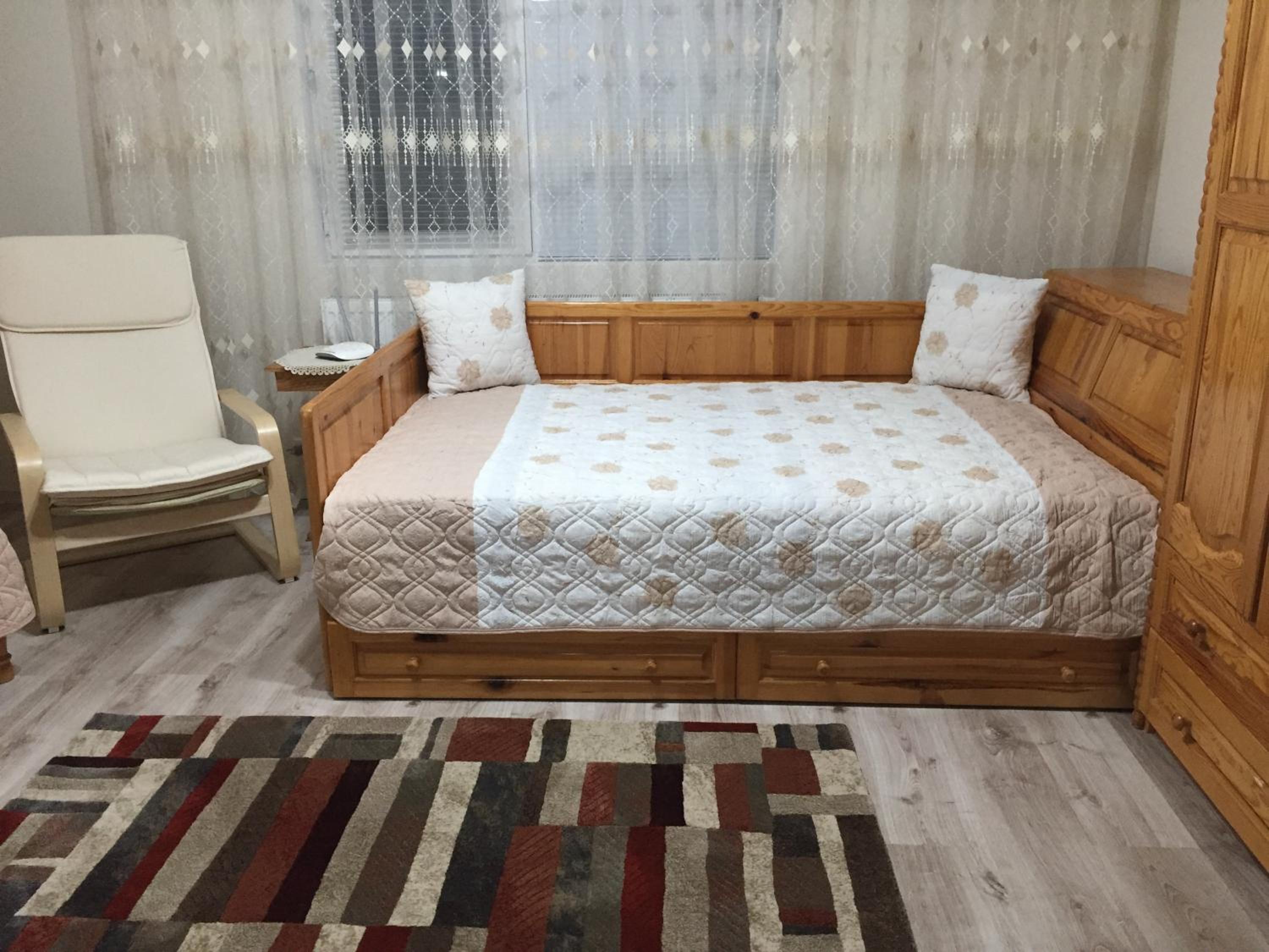 Elenite Guesthouse