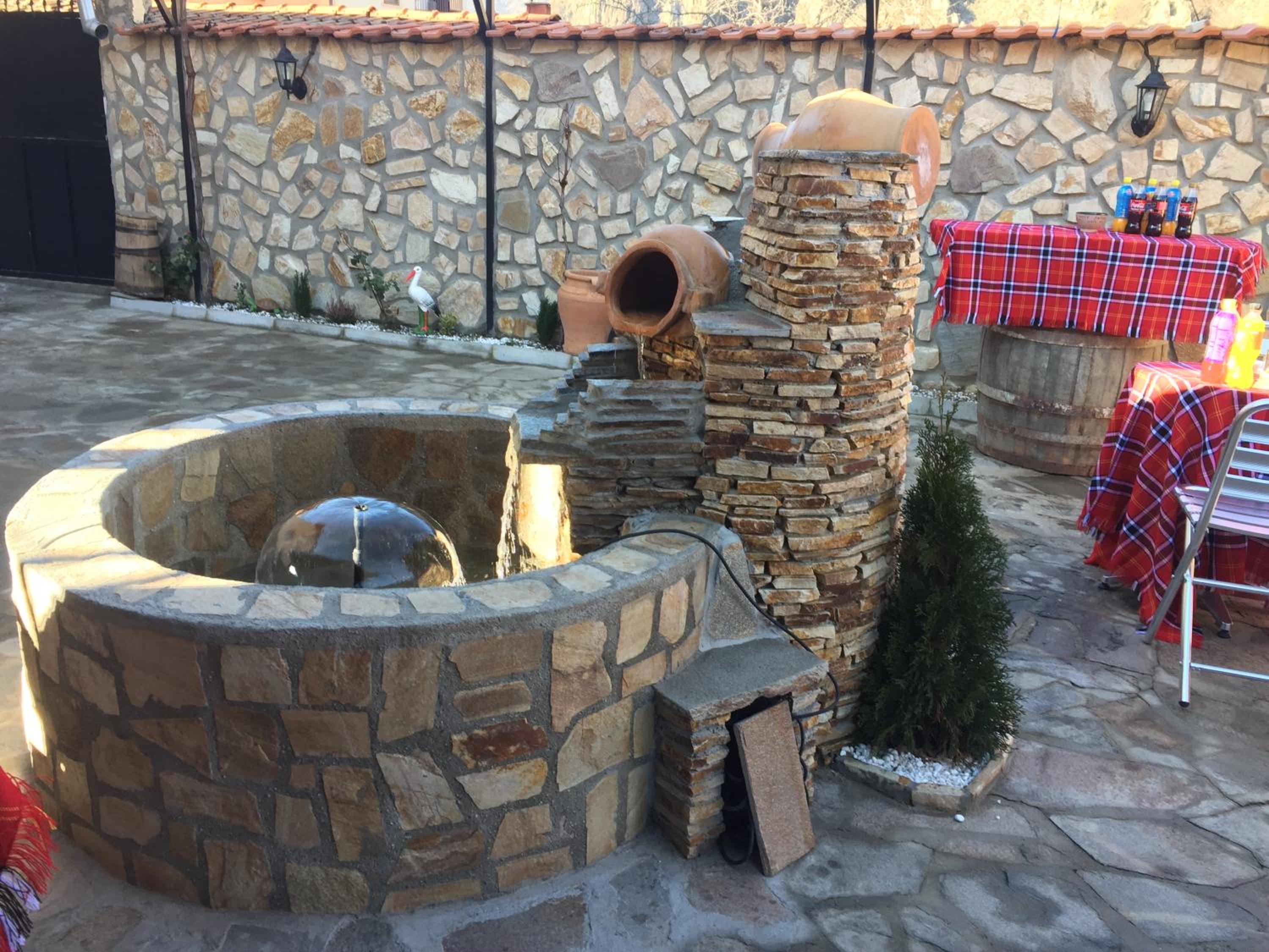 Elenite Guesthouse