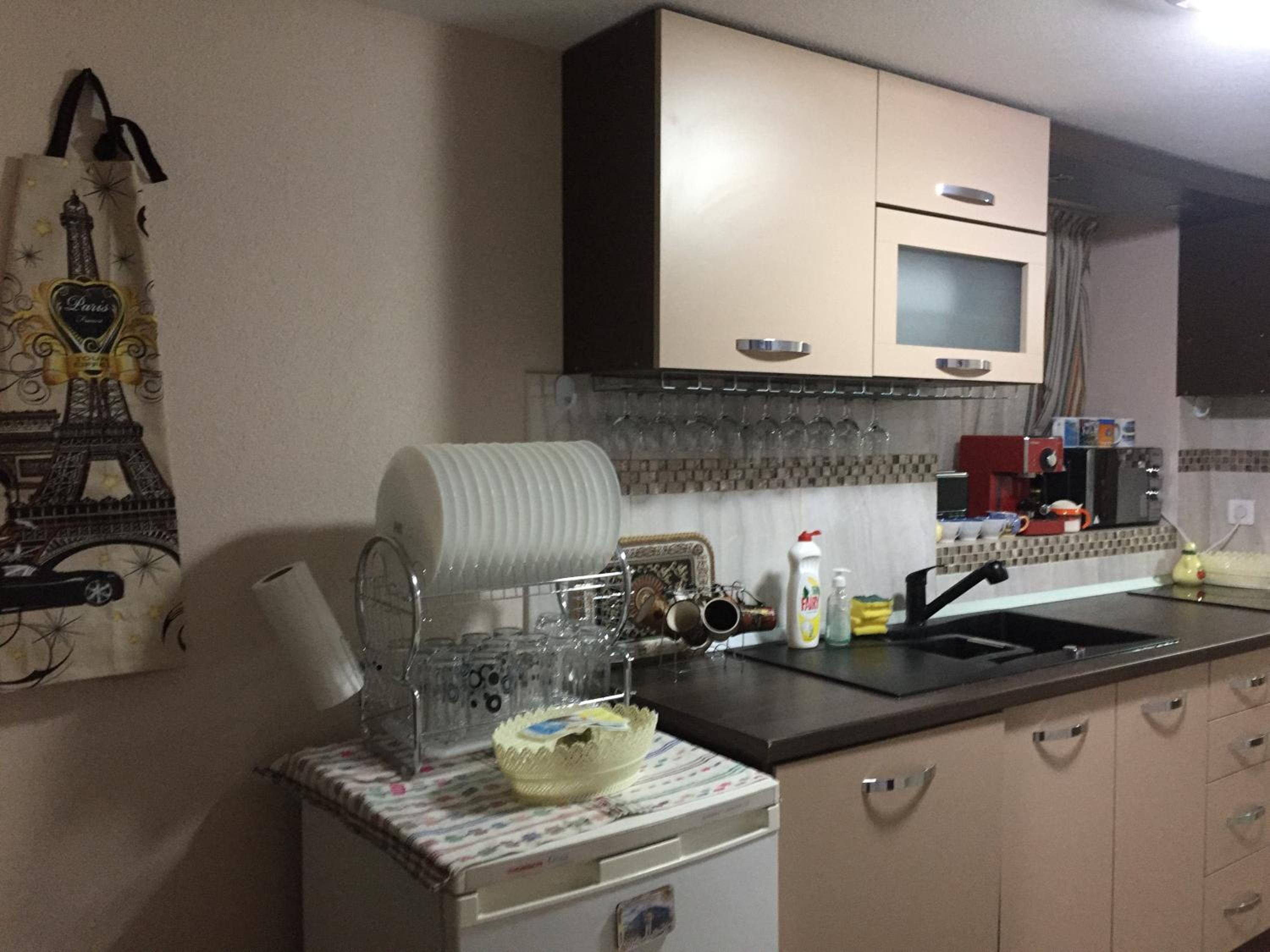 Elenite Guesthouse