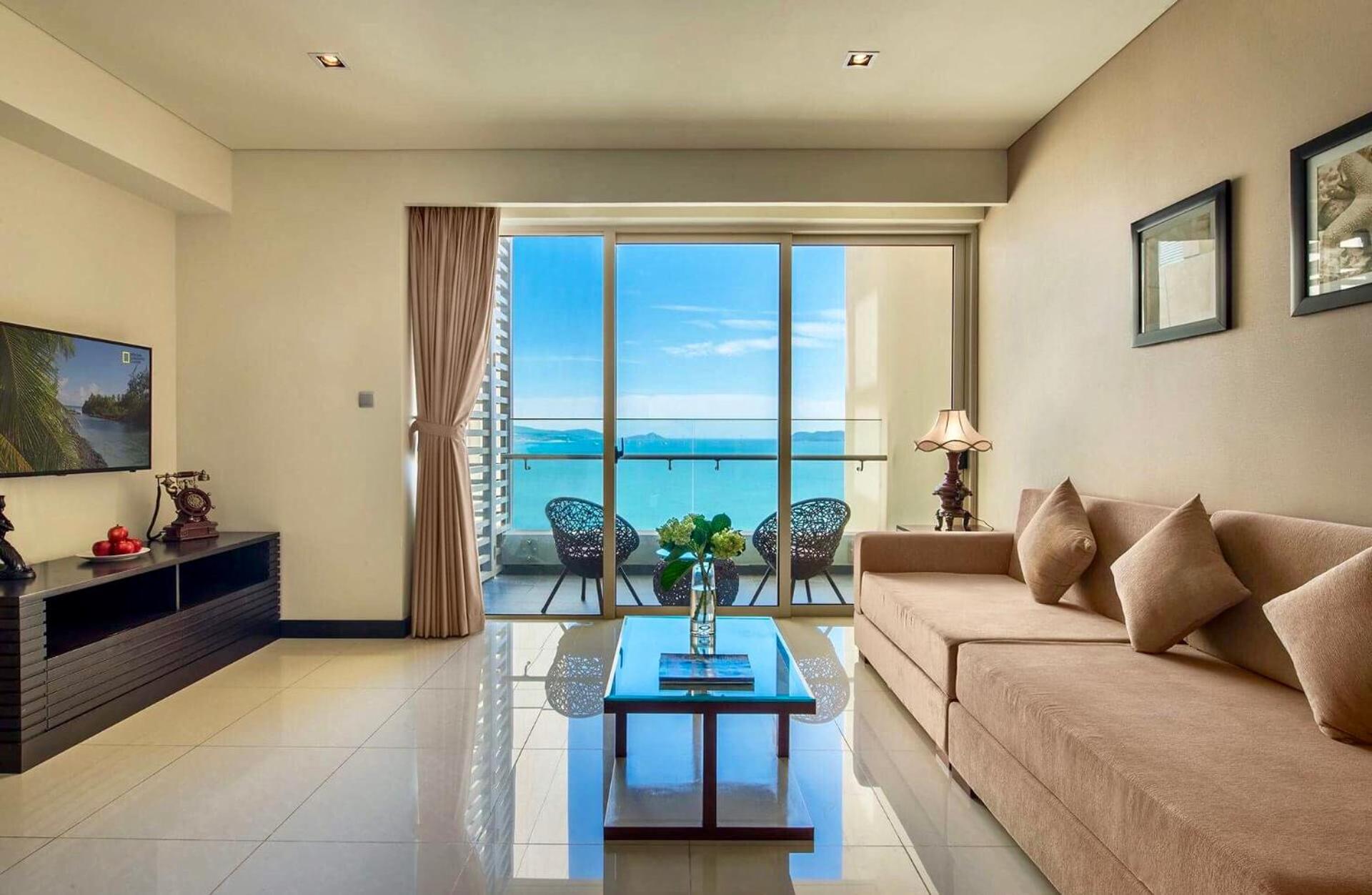 Luxury Sea View Apartment photo 15 of 52