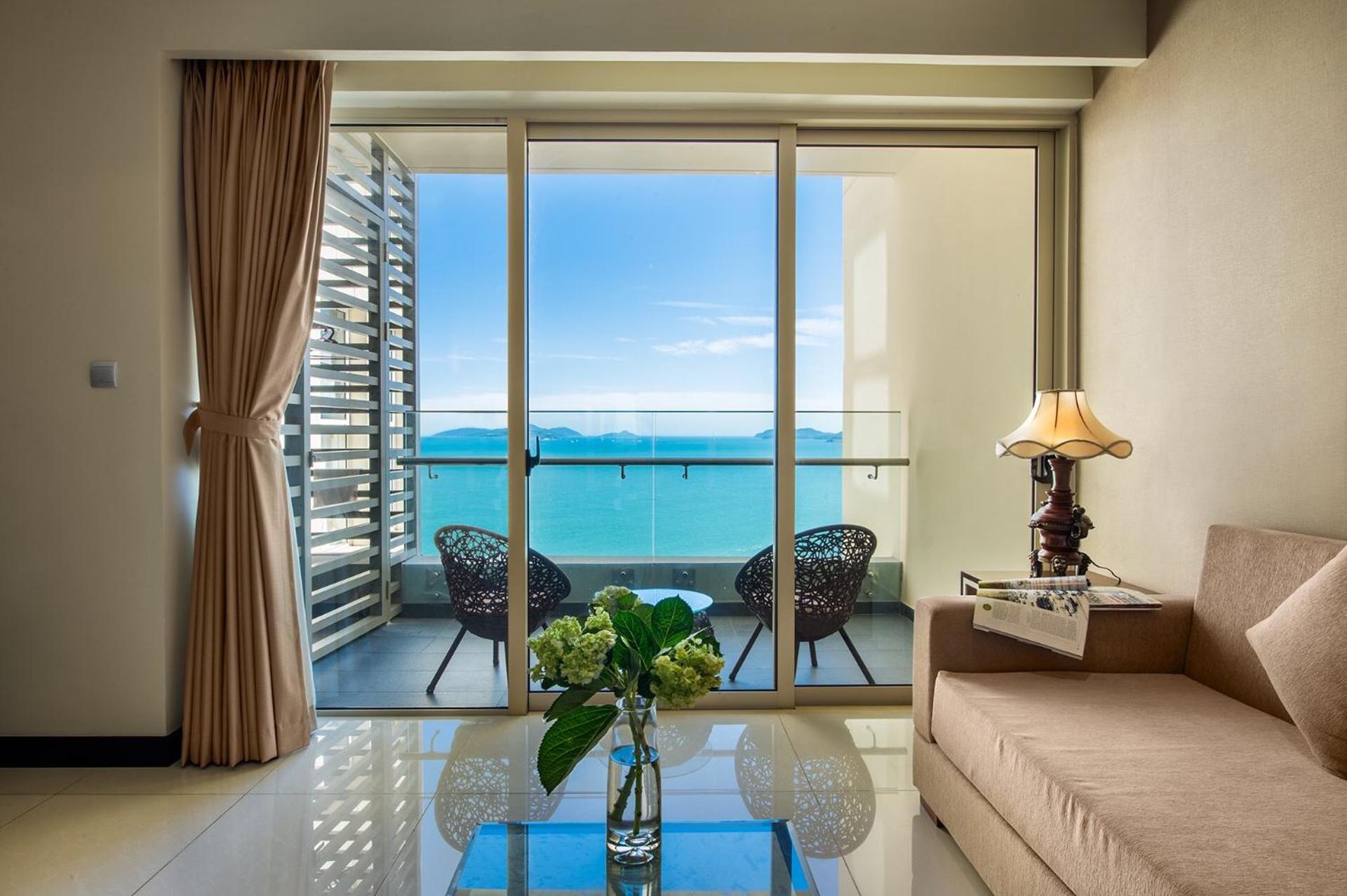 Luxury Sea View Apartment photo 50 of 52