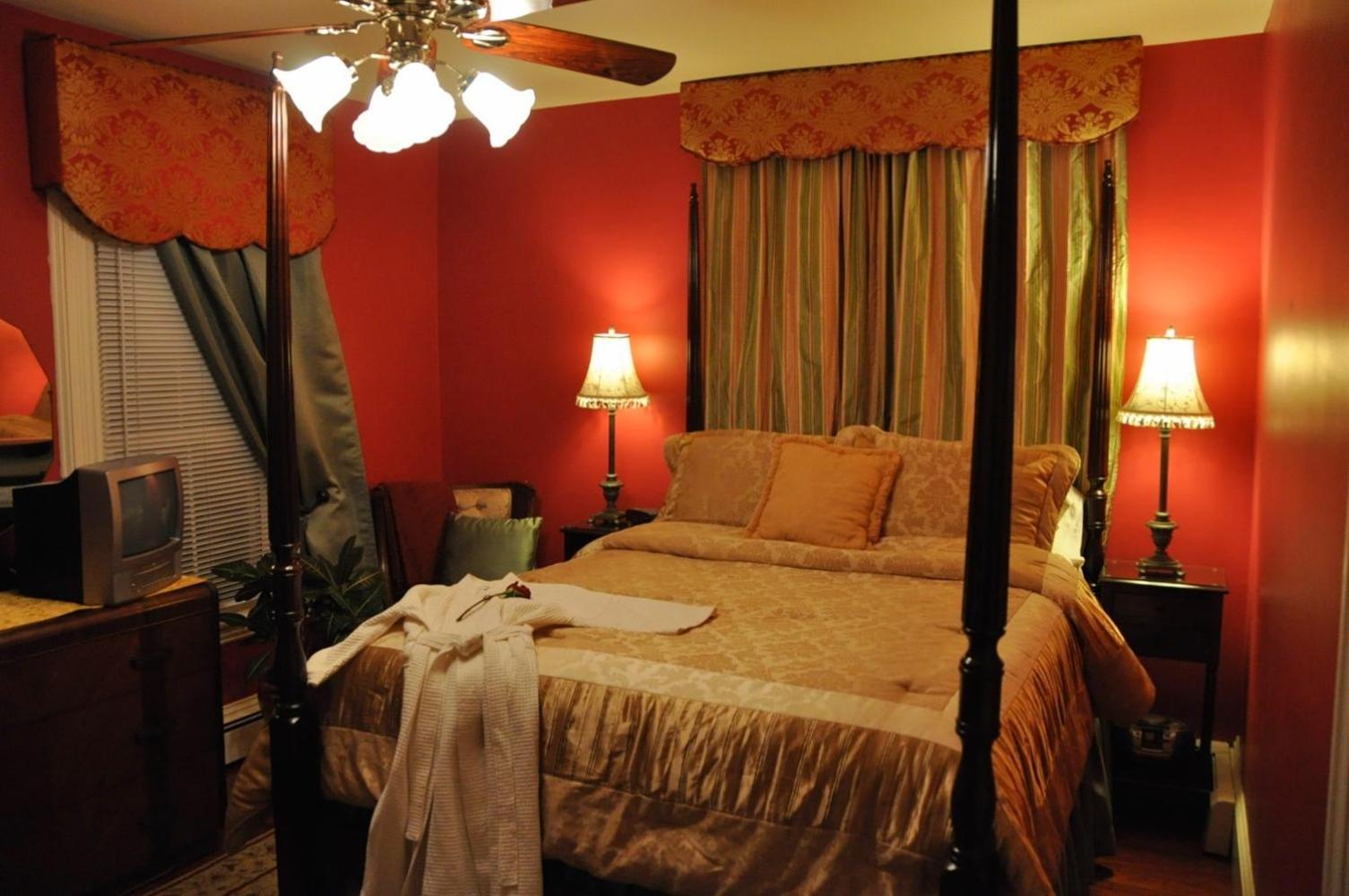 Arbor View House Bed and Breakfast