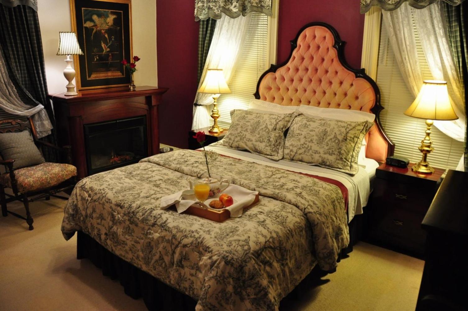 Arbor View House Bed and Breakfast
