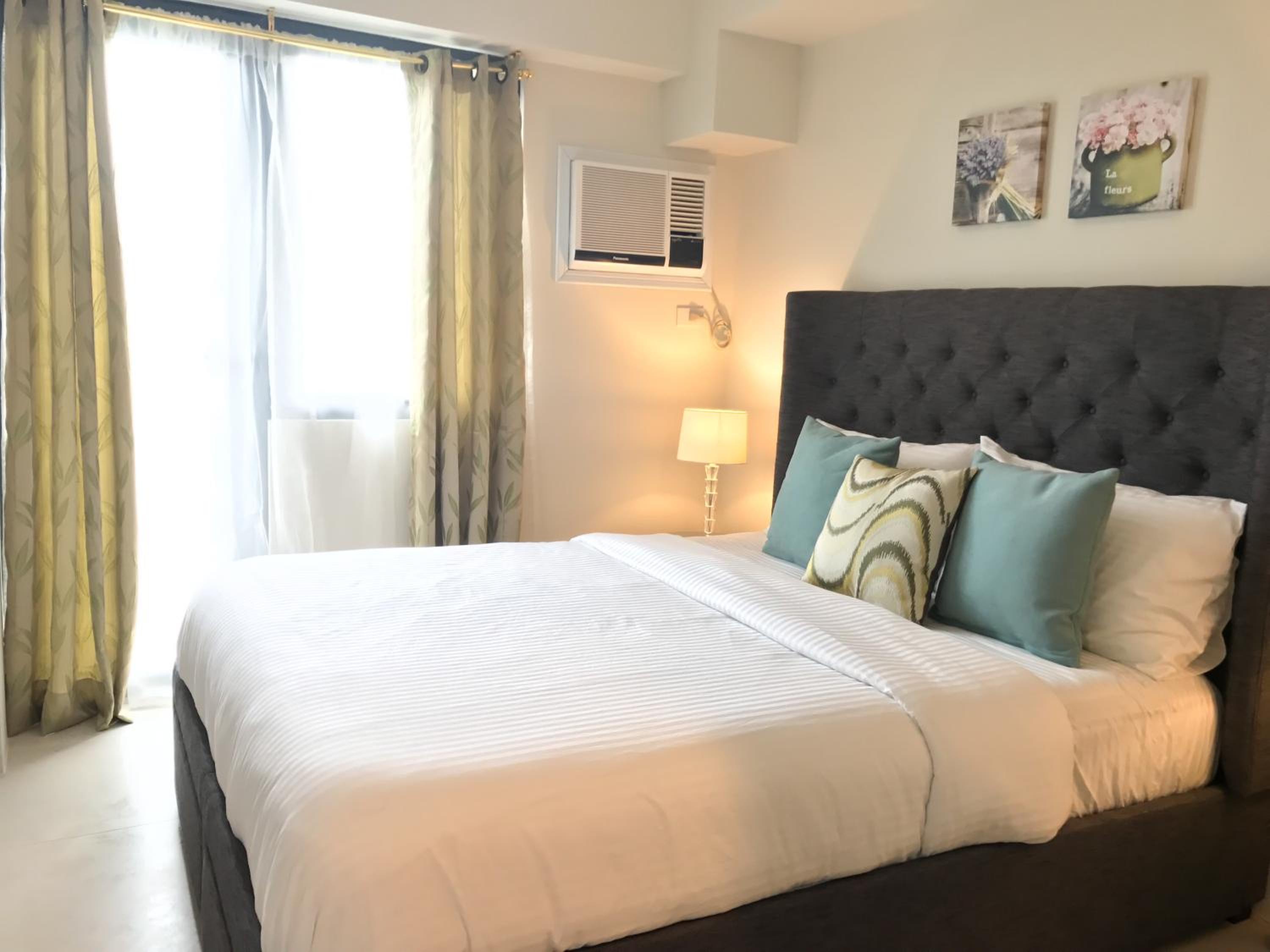 One-Bedroom Apartment at Sundance Residences in Banawa