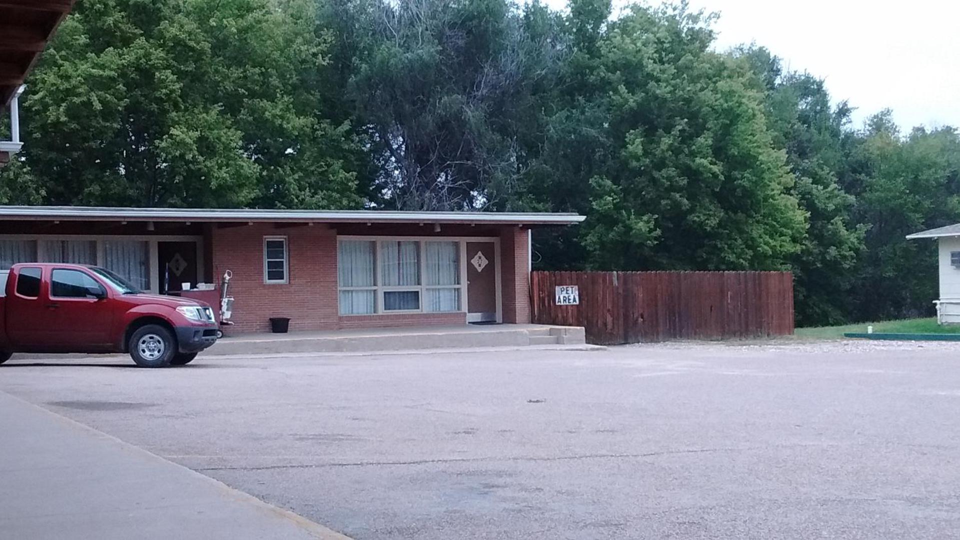 Cedar Inn