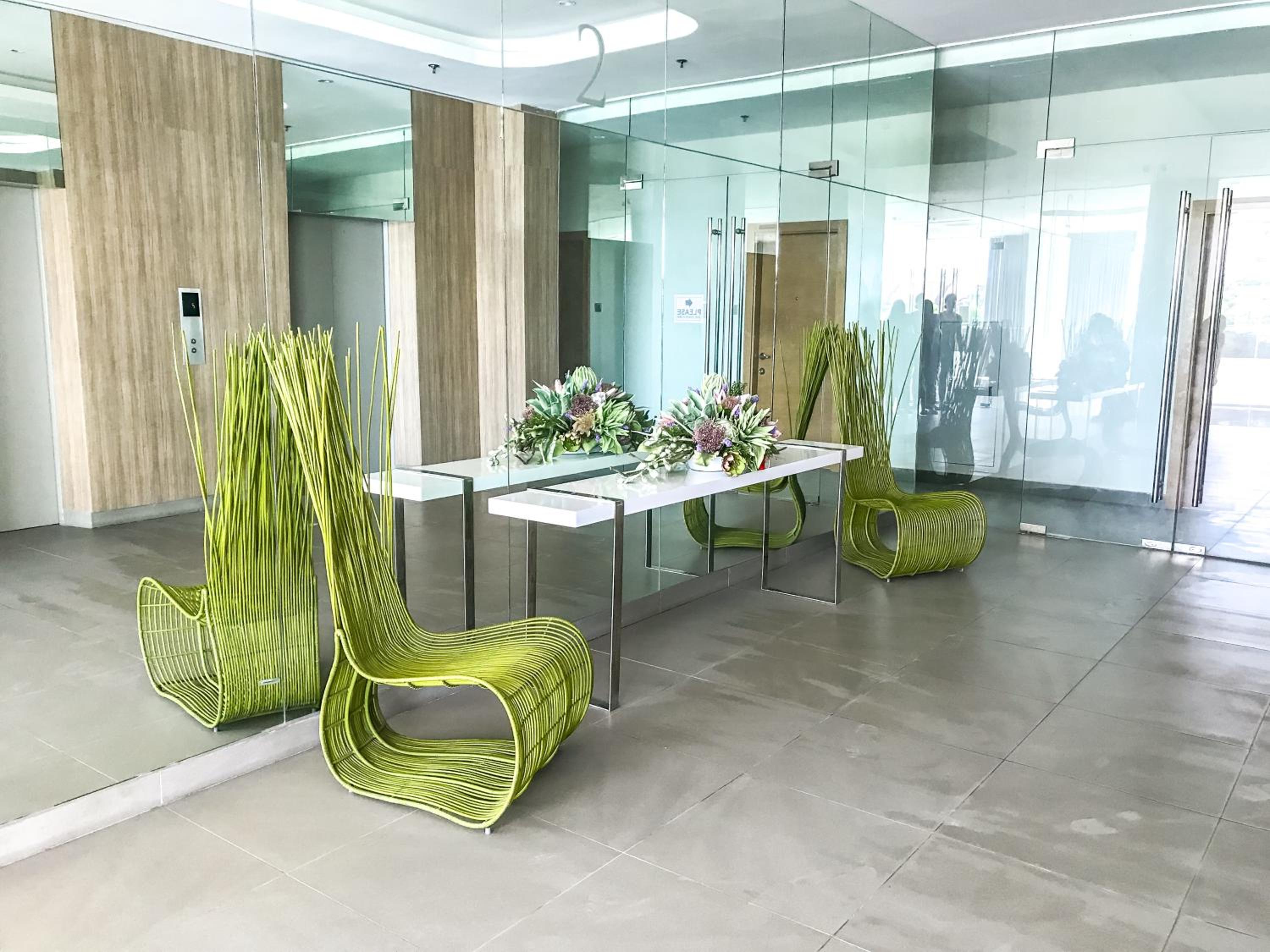 One-Bedroom Apartment at Sundance Residences in Banawa