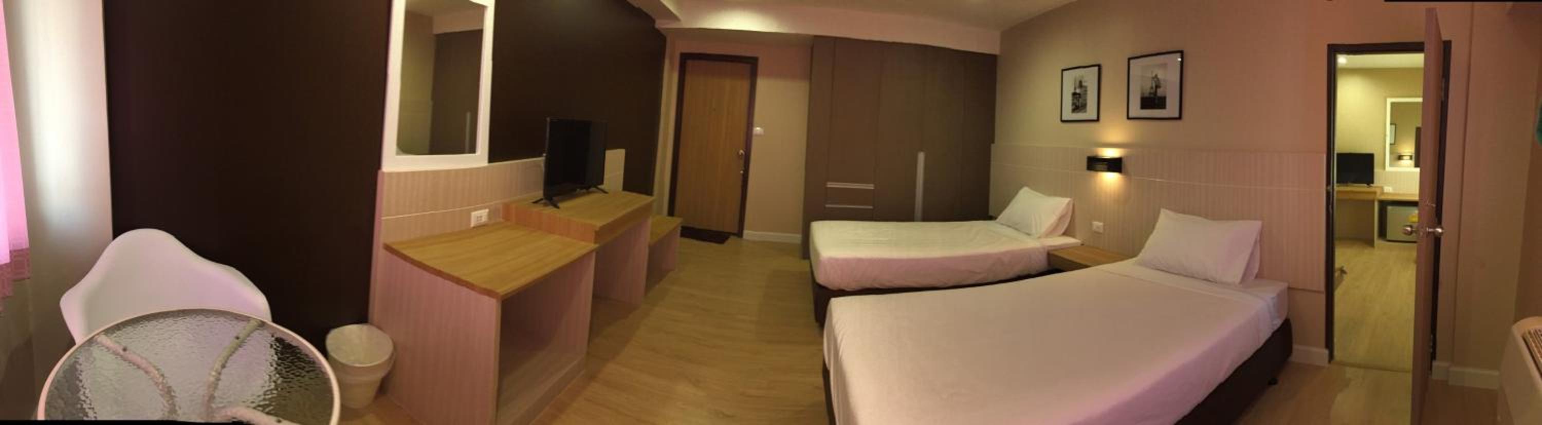 Srivichai Hotel