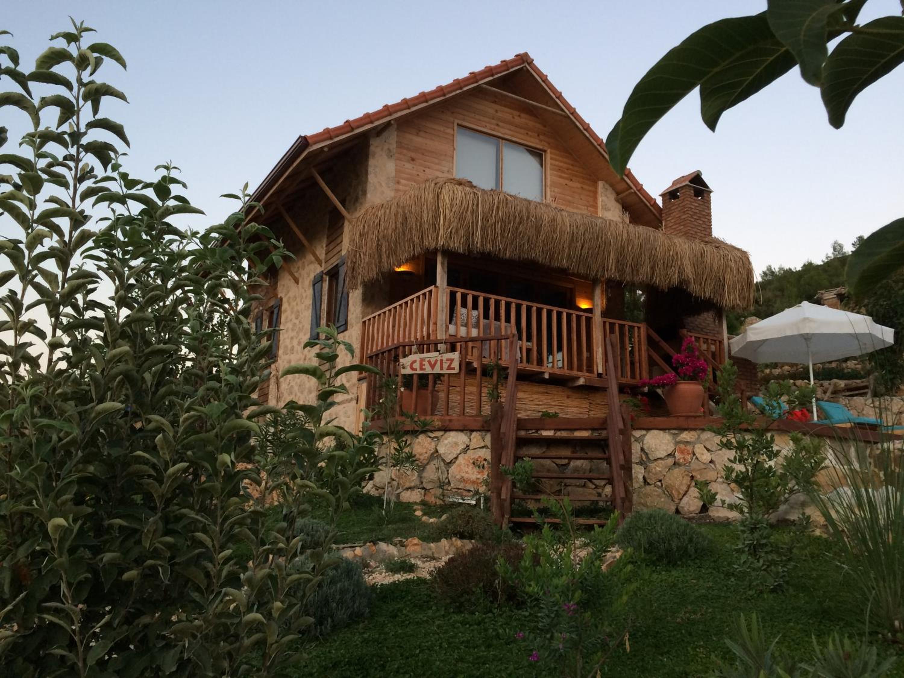 Ambar Evleri