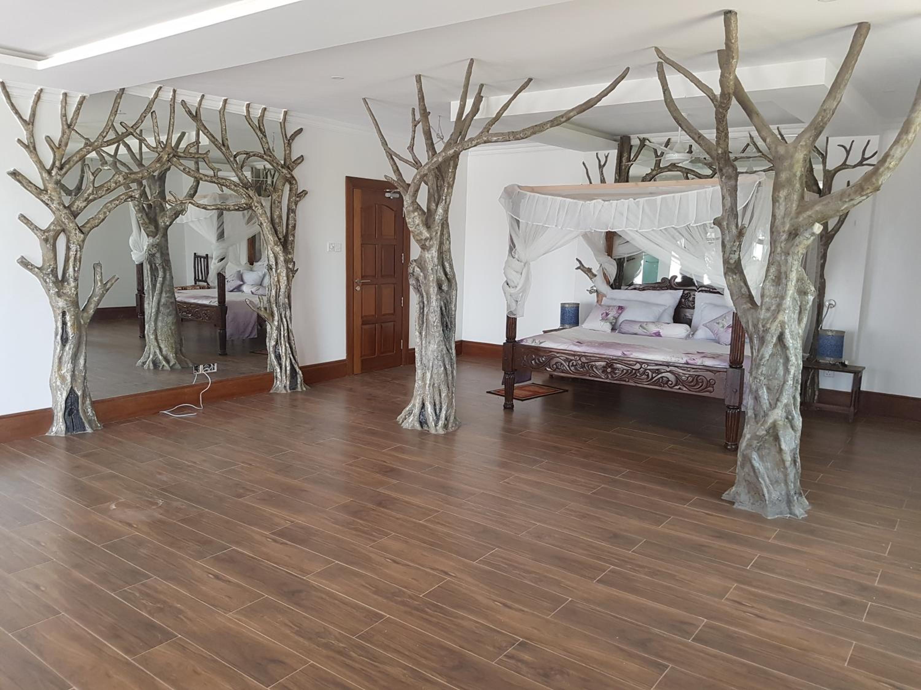 Queens Chateau Boutique Villa