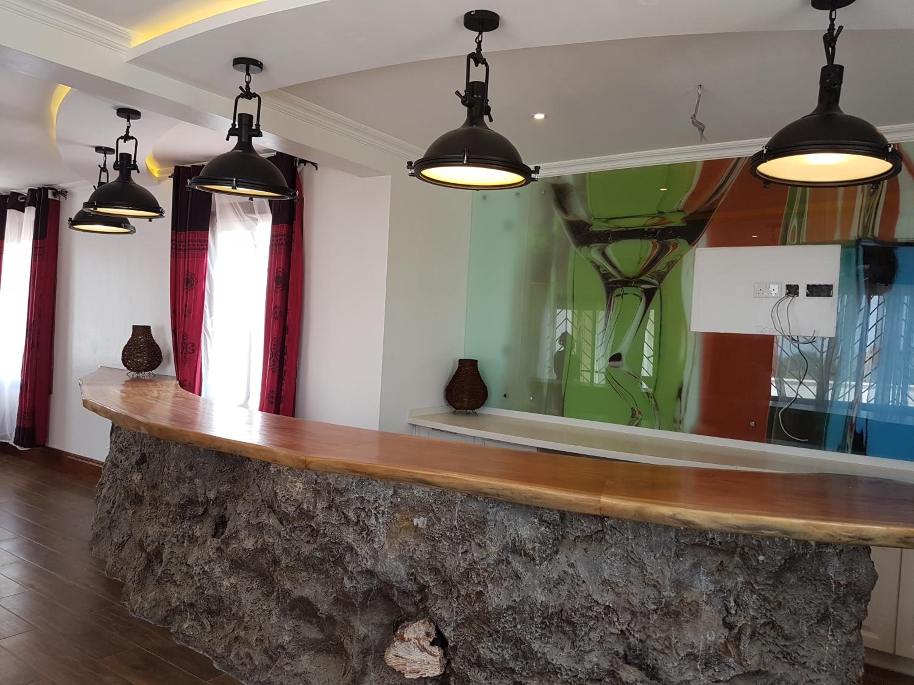 Queens Chateau Boutique Villa