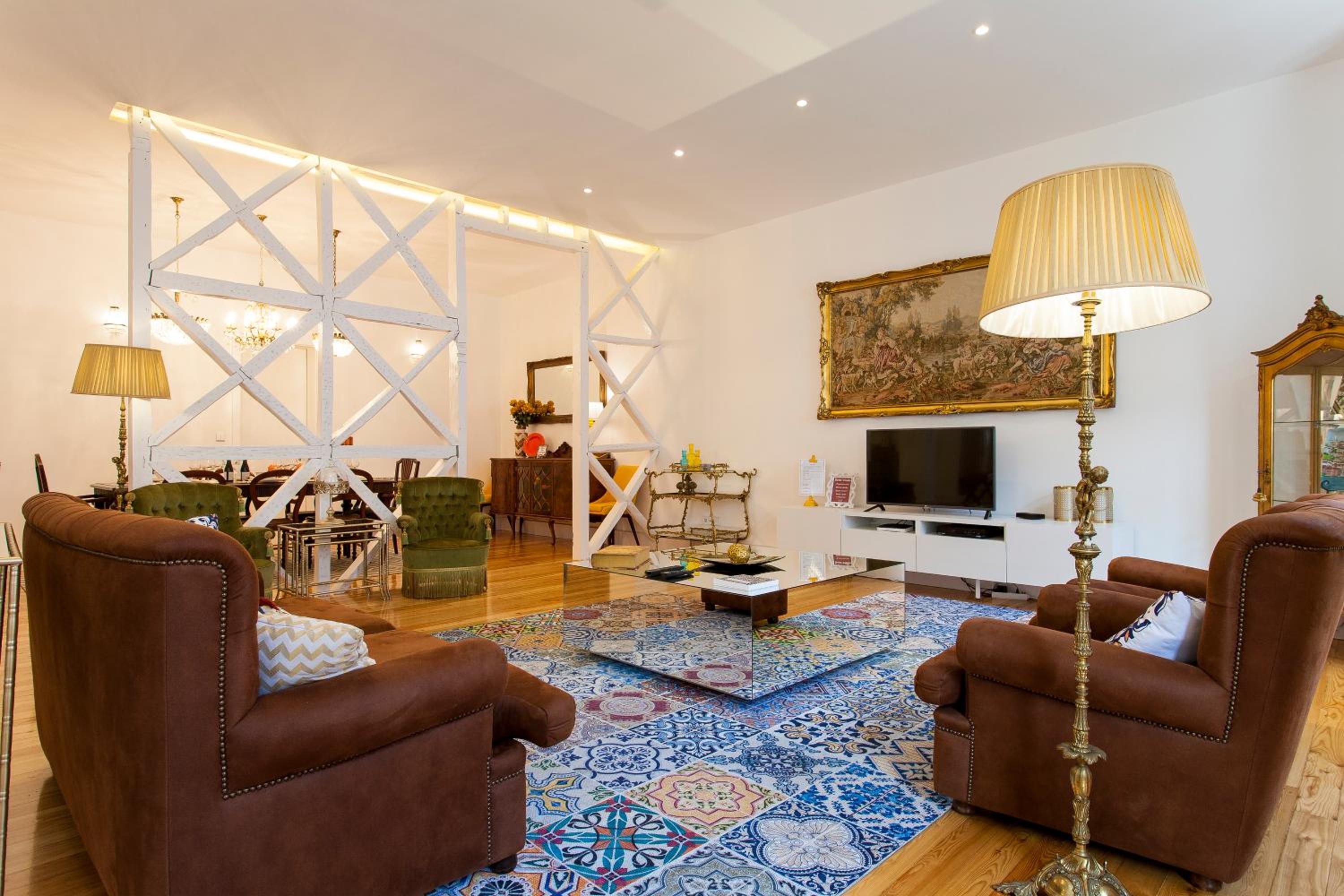 Chiado 4-Bedroom Flat view 4