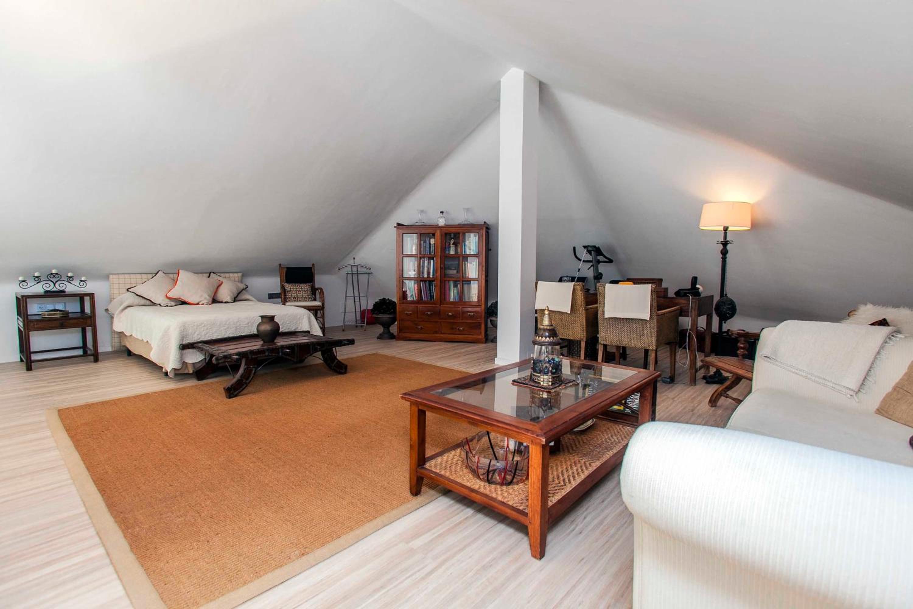 Photo 48