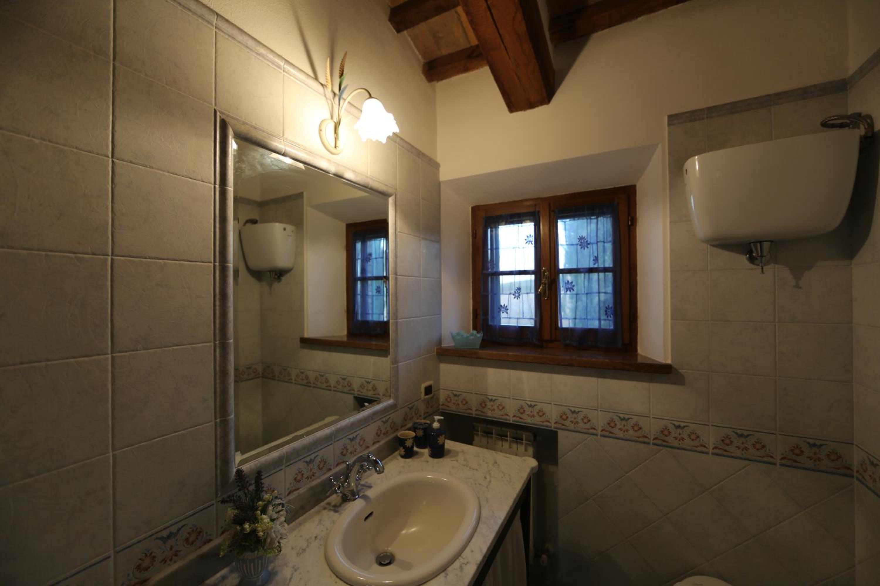 Photo 31