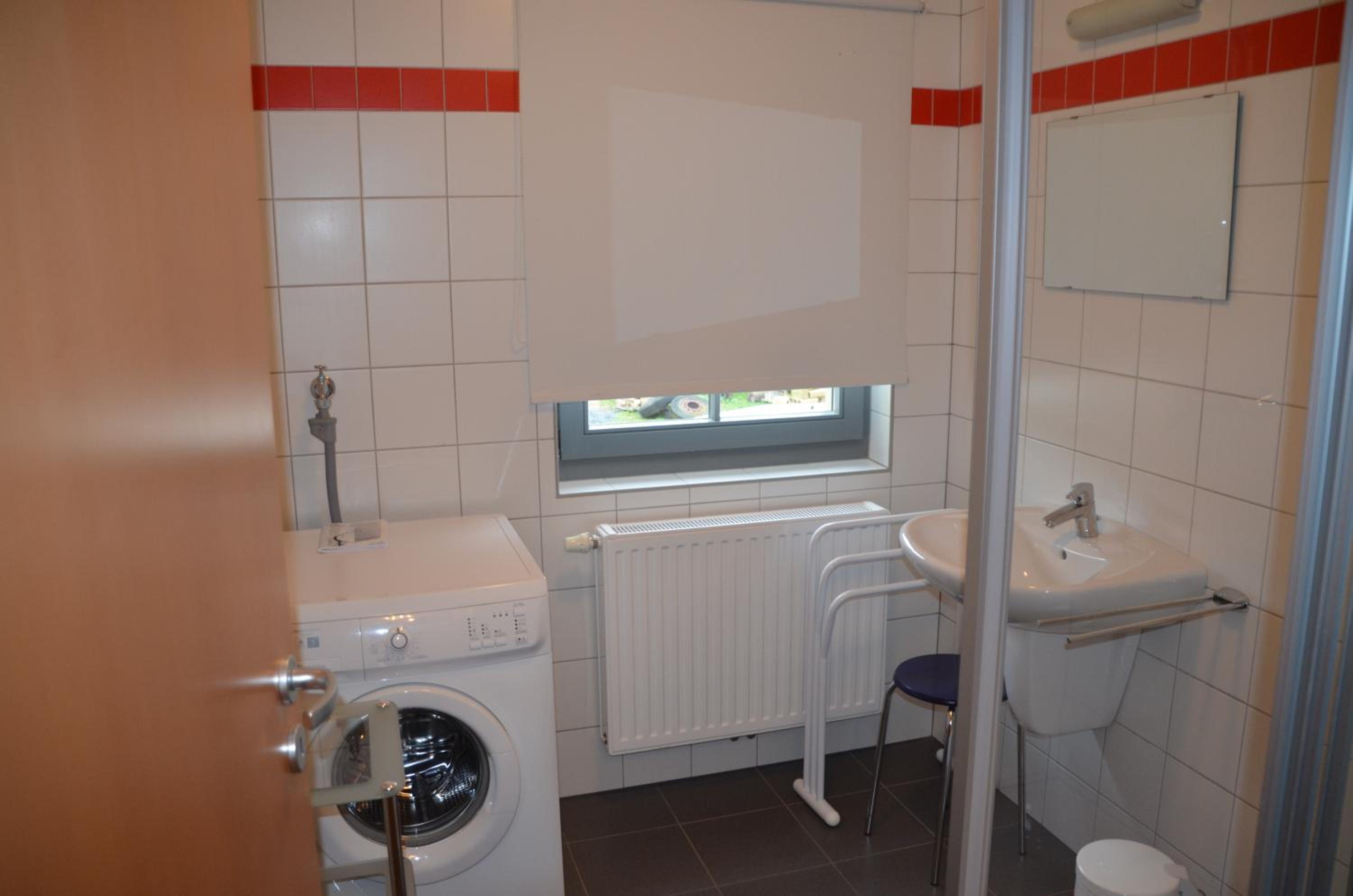 Photo 34