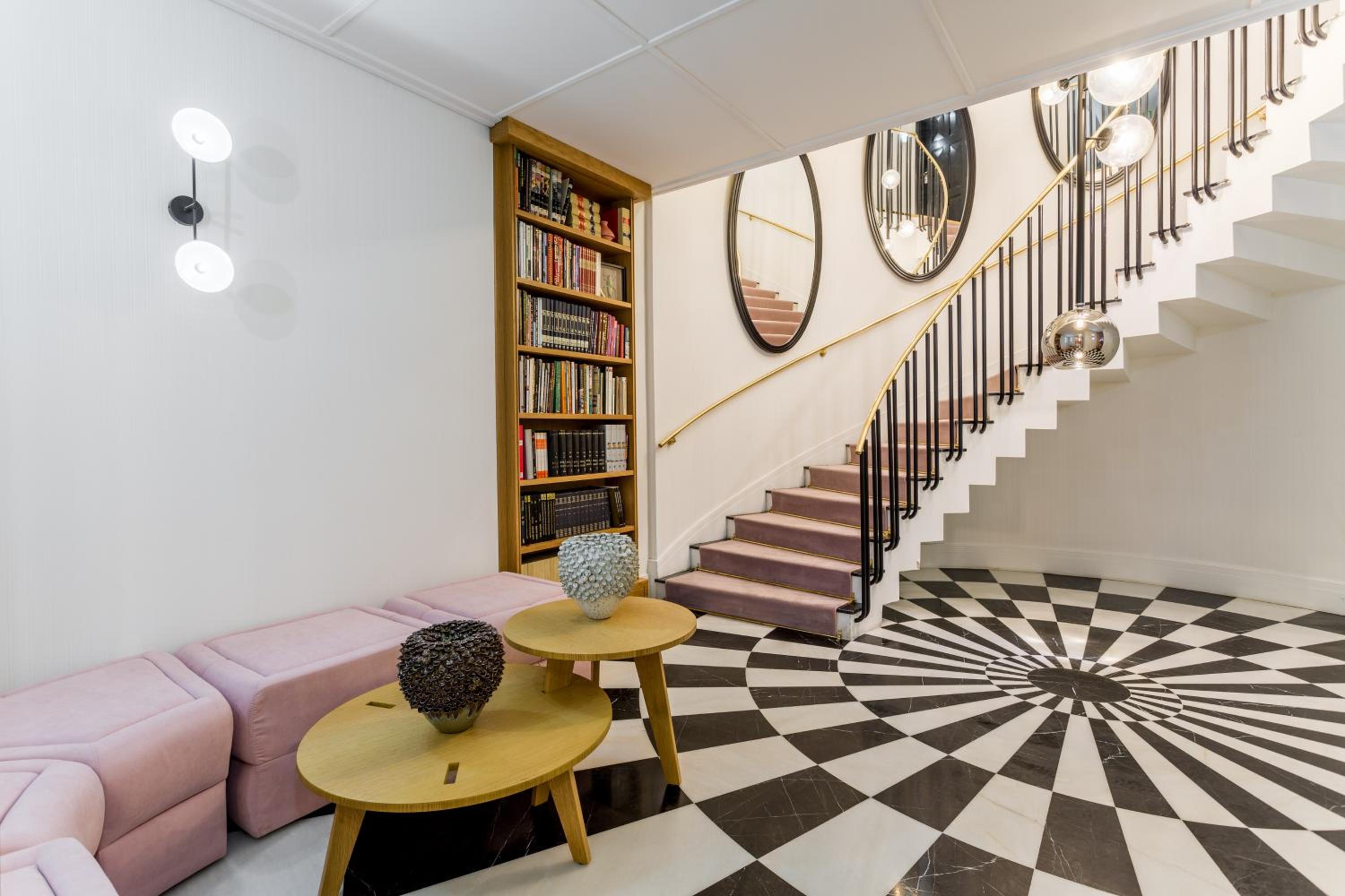 Room Mate Emir - Image 64