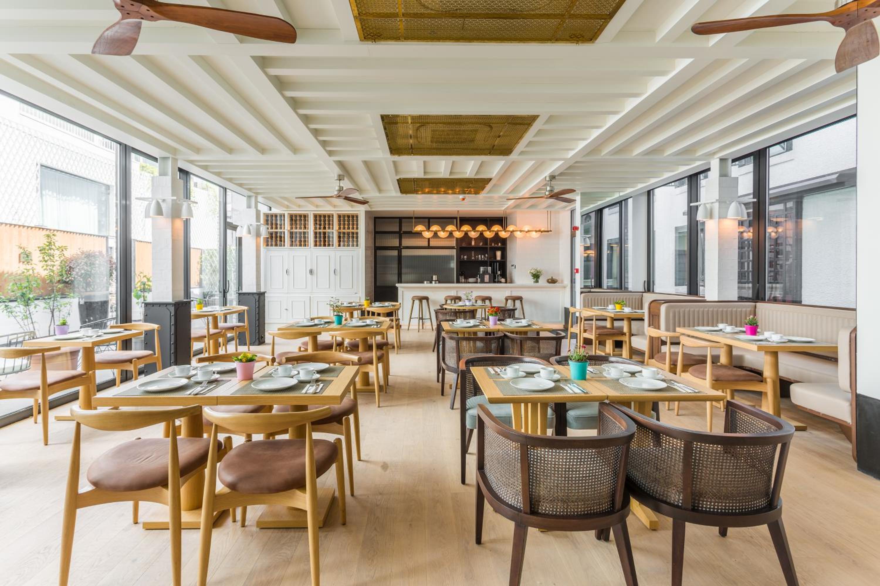 Room Mate Emir - Image 69