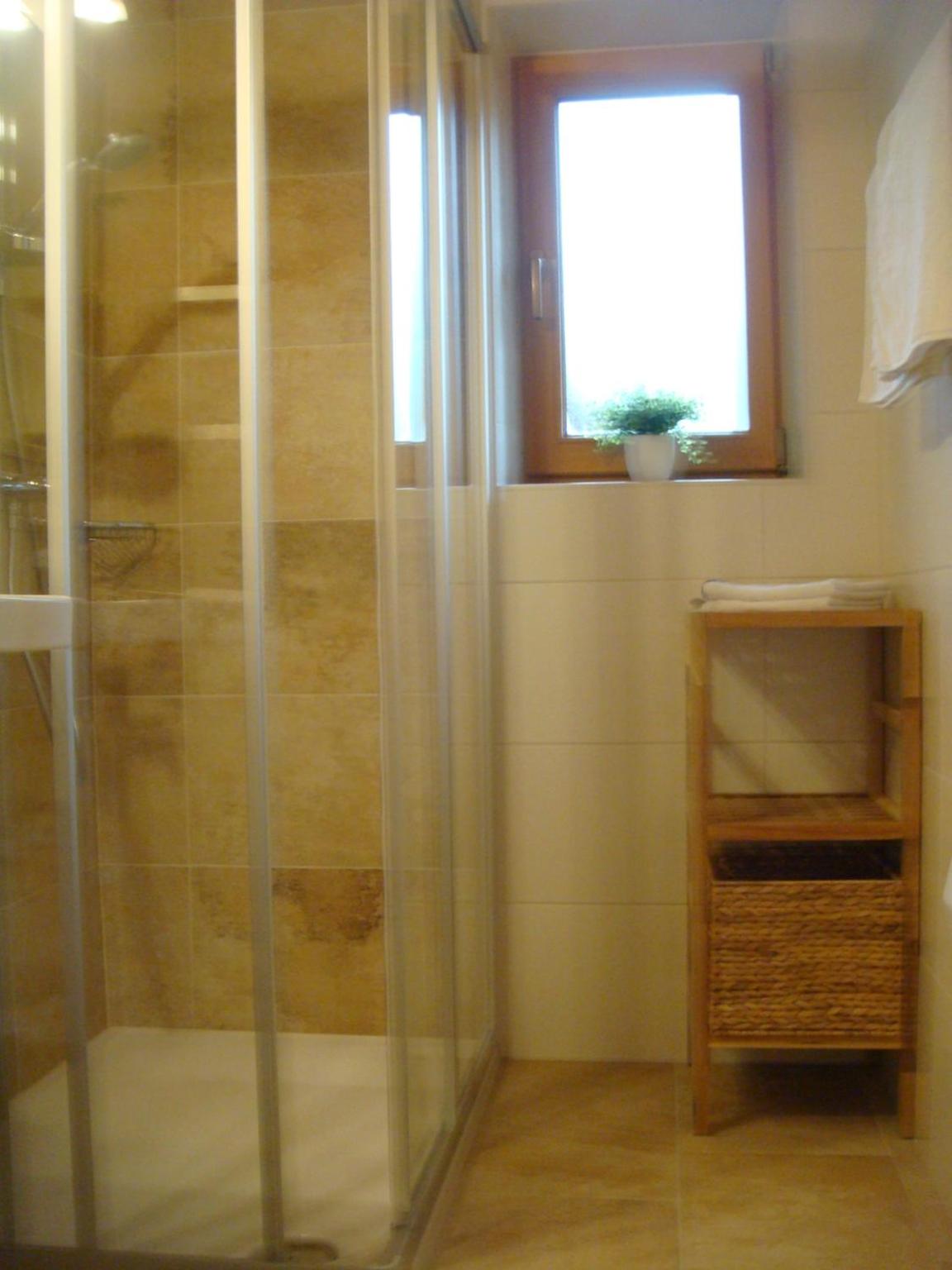 Wörglerhof's Hüttenapartments mit Kachelofen Farm Stay