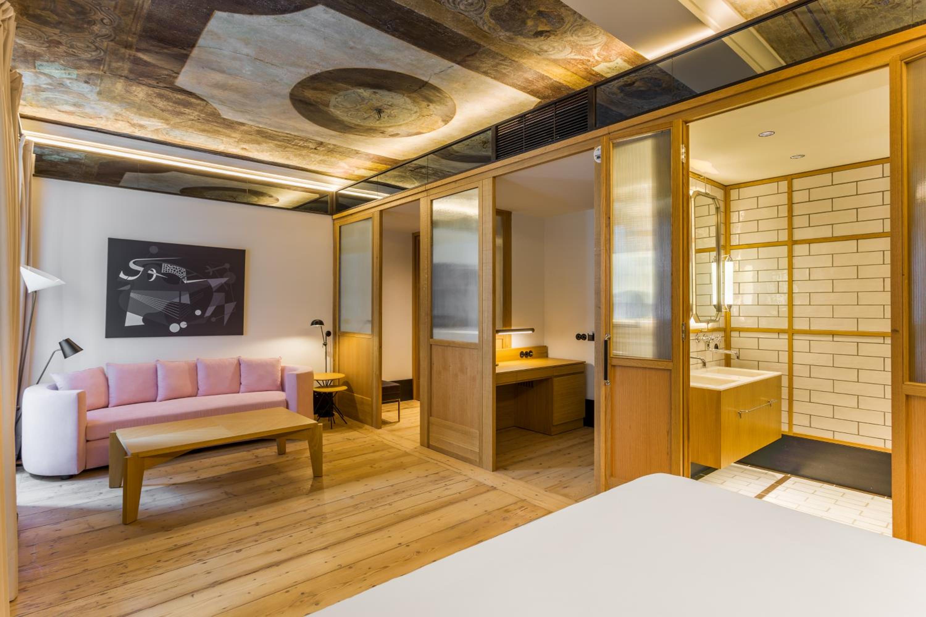 Room Mate Emir - Image 11