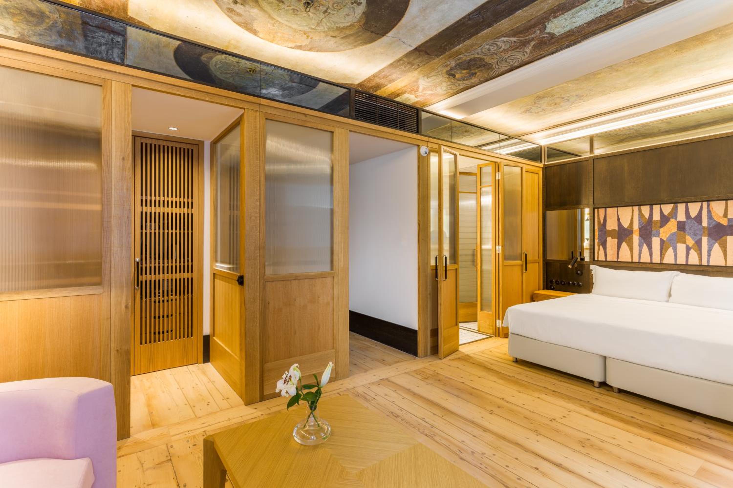 Room Mate Emir - Image 51