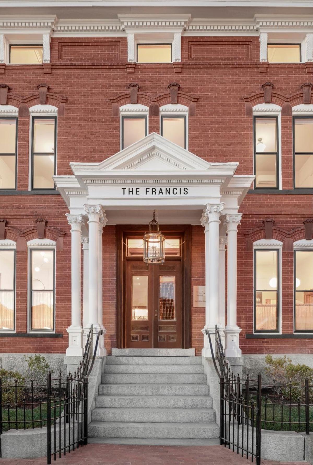 Portland Vacations - The Francis Hotel - Property Image 66