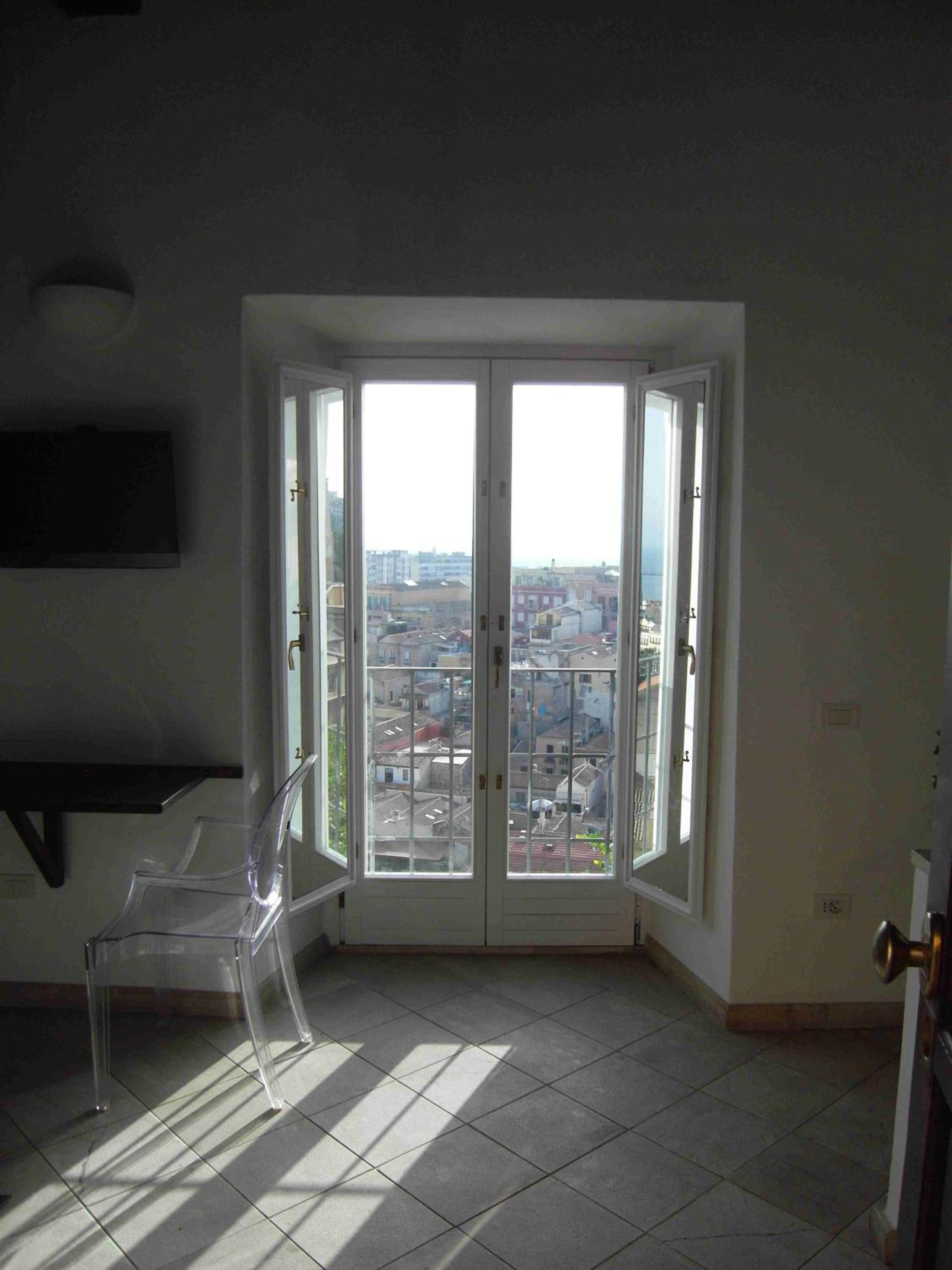 Photo 31