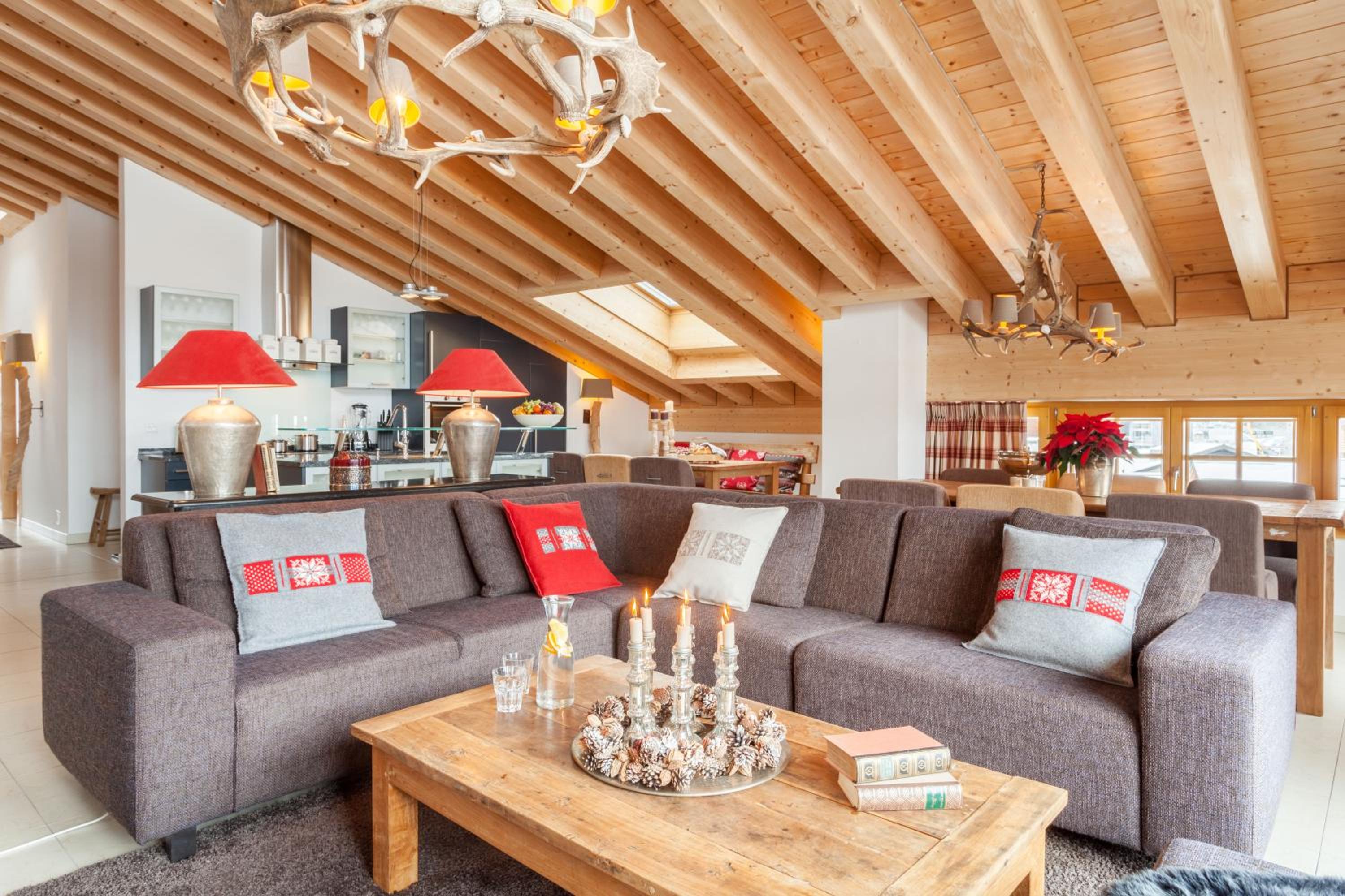 Vrony Apartments by Hotel Walliserhof Zermatt view 4