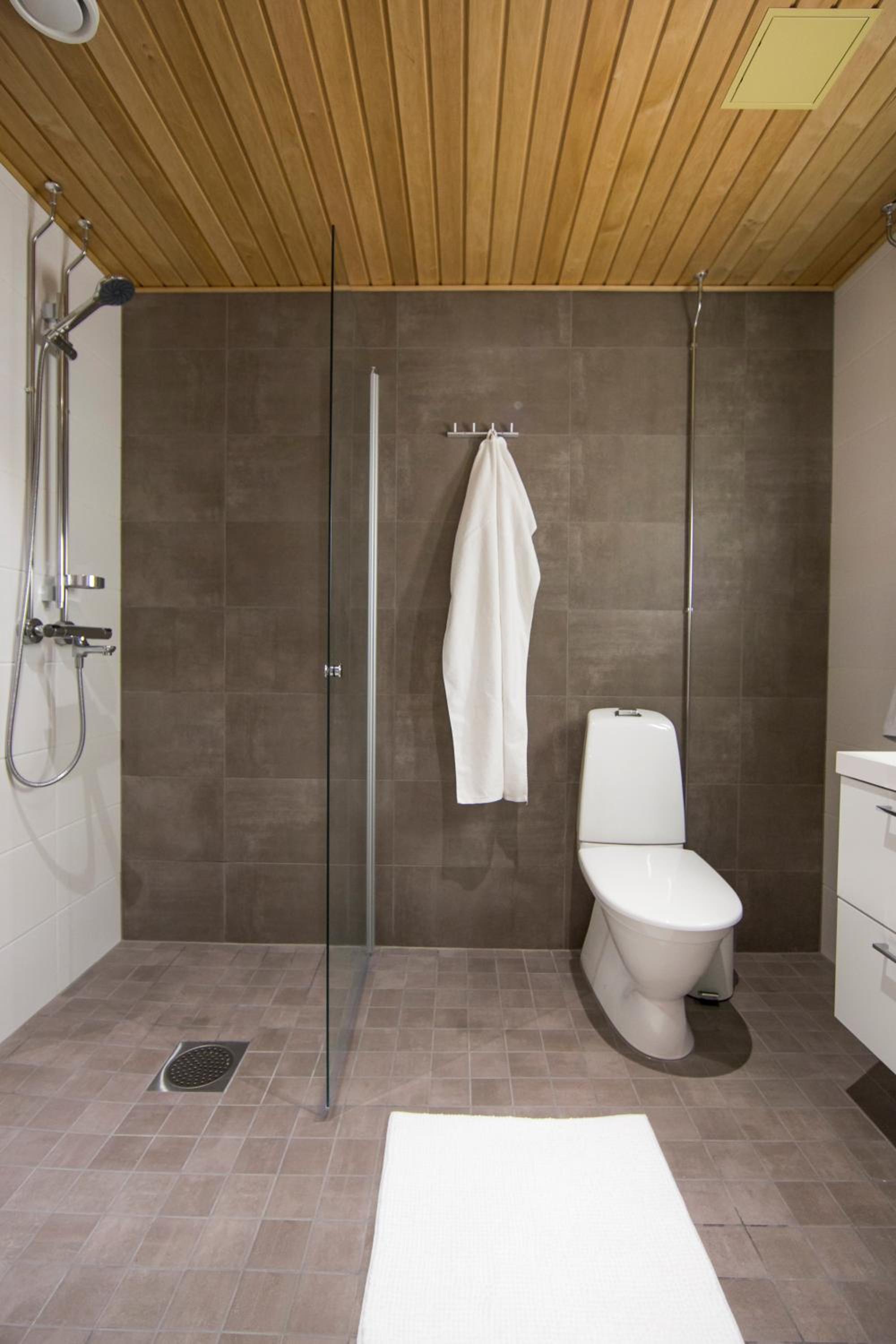 Aurora City Center Suite