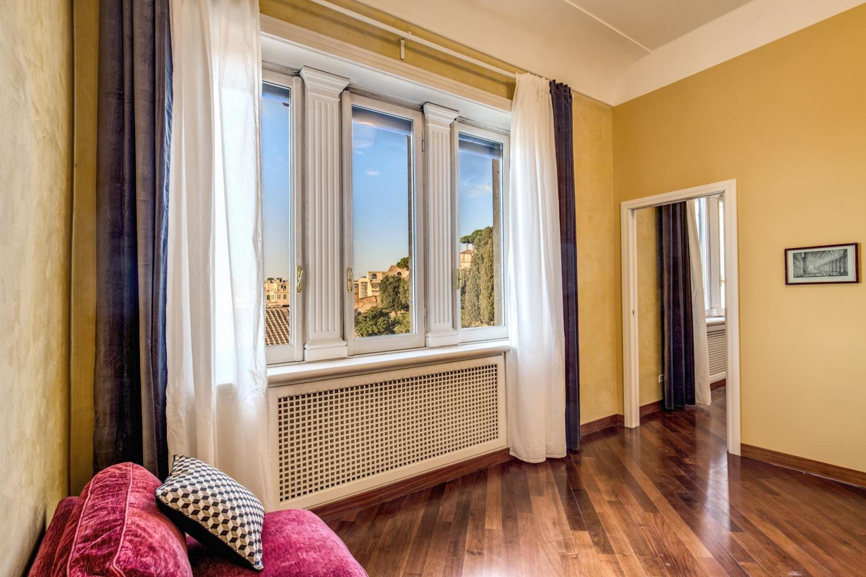 DowntownApartments - Imperial Panorama Penthouse