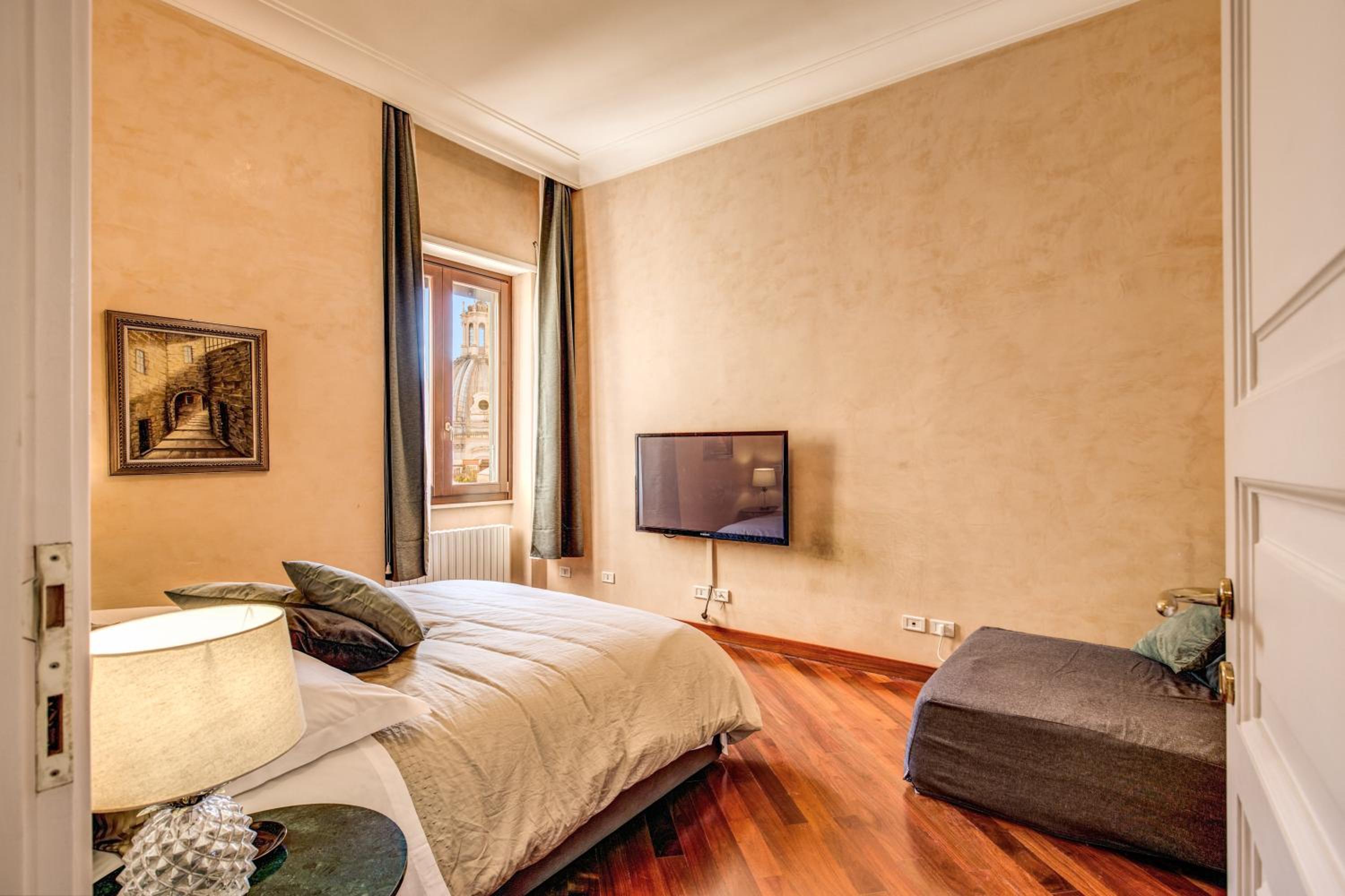 DowntownApartments - Imperial Panorama Penthouse