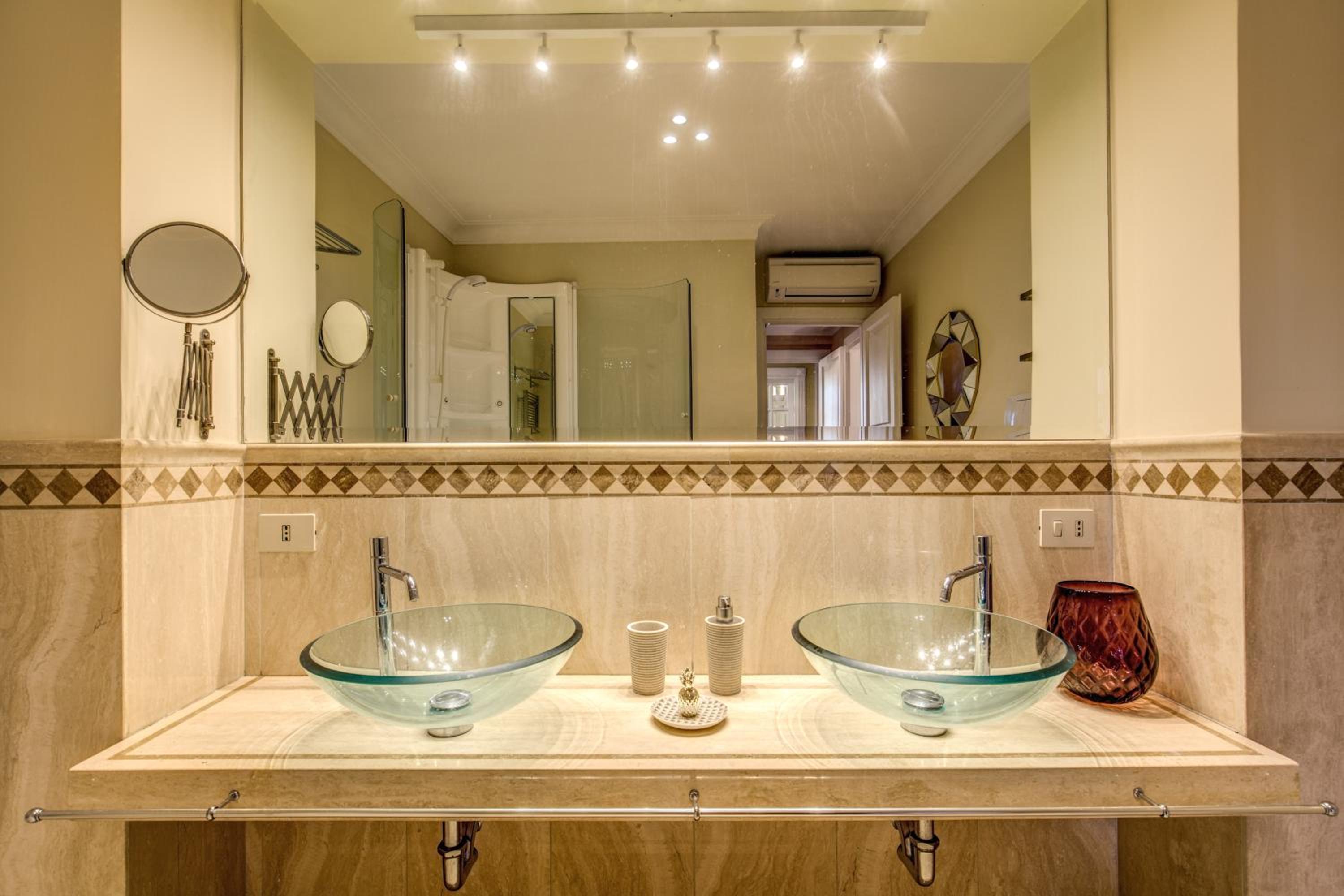 DowntownApartments - Imperial Panorama Penthouse