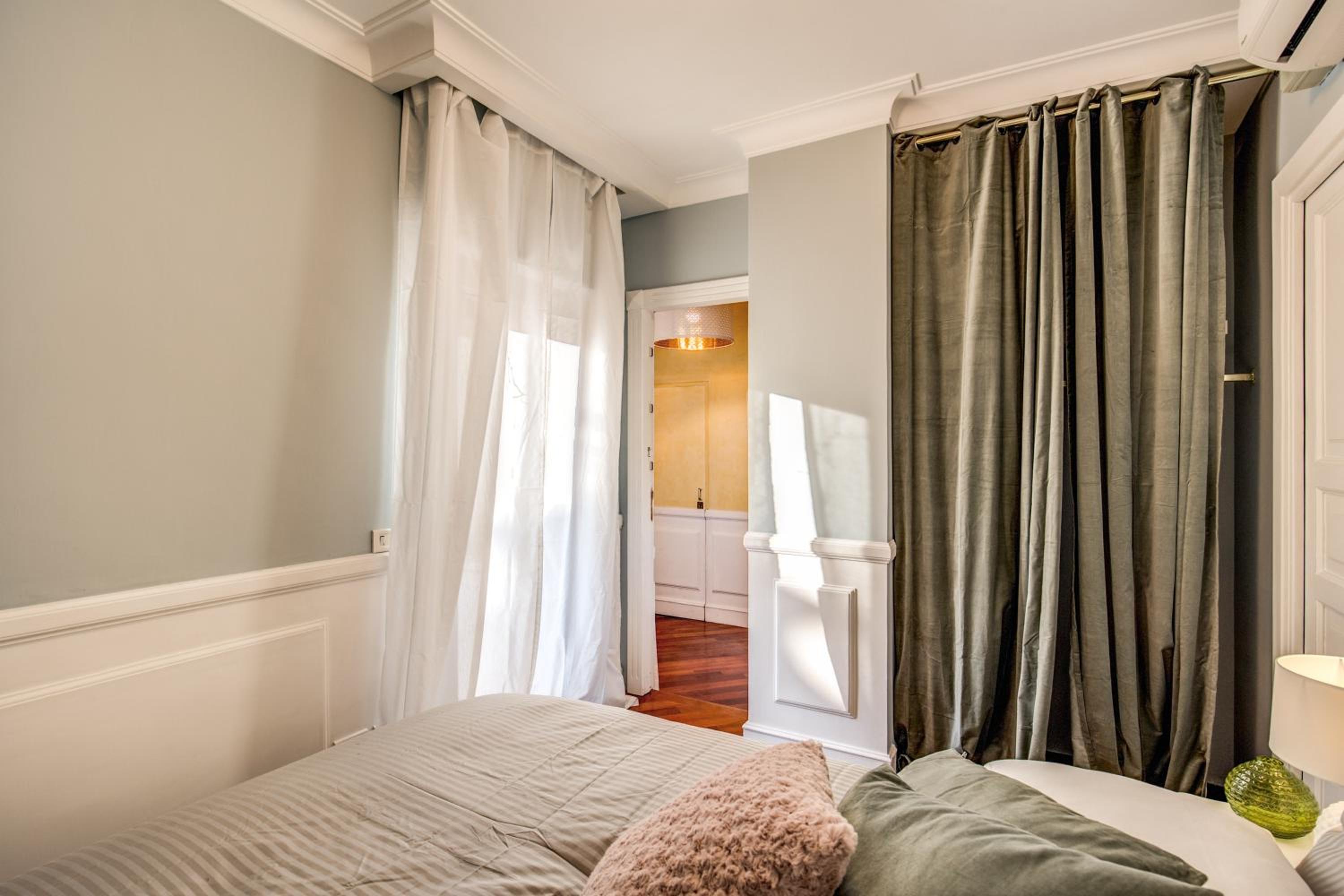 DowntownApartments - Imperial Panorama Penthouse
