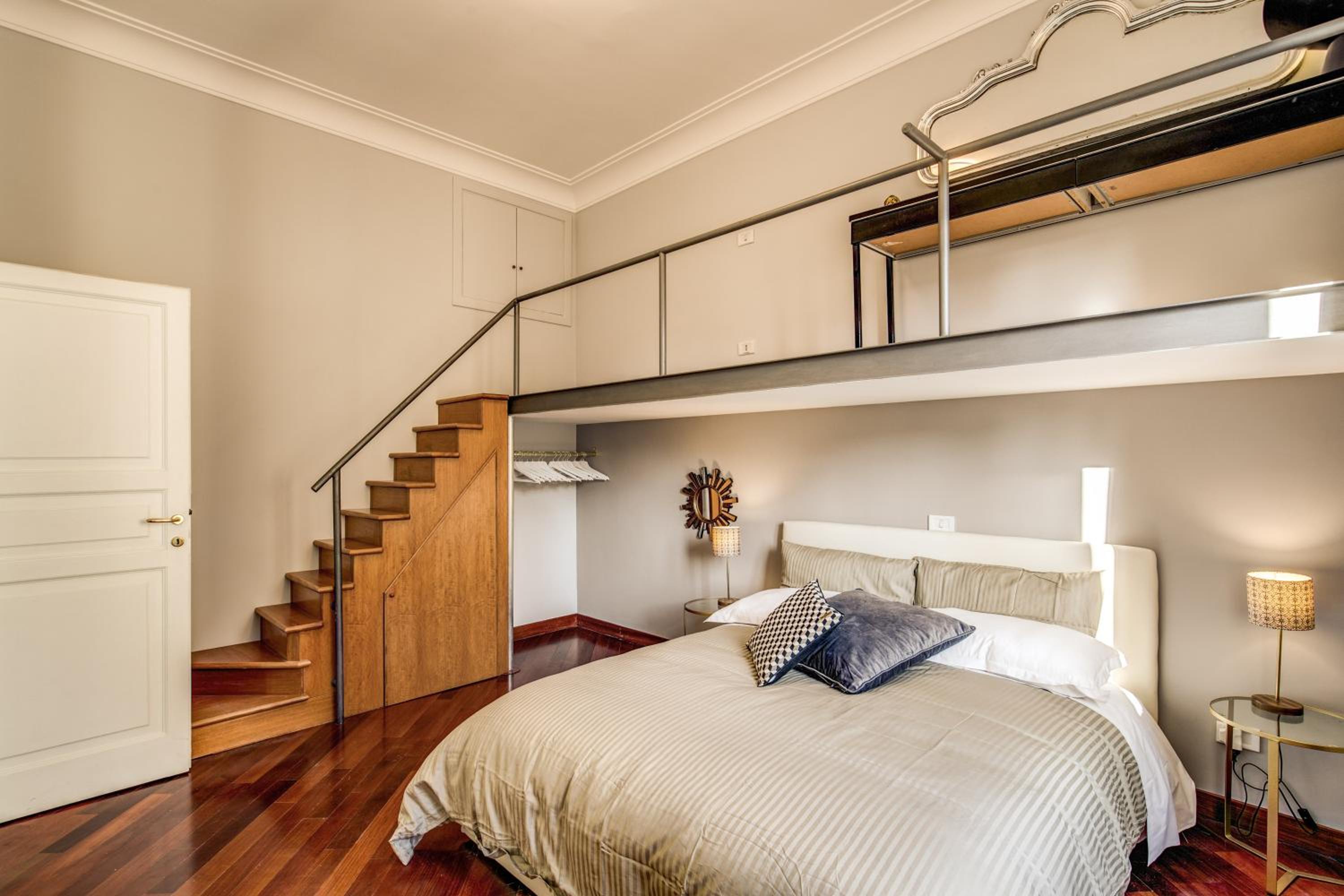 DowntownApartments - Imperial Panorama Penthouse