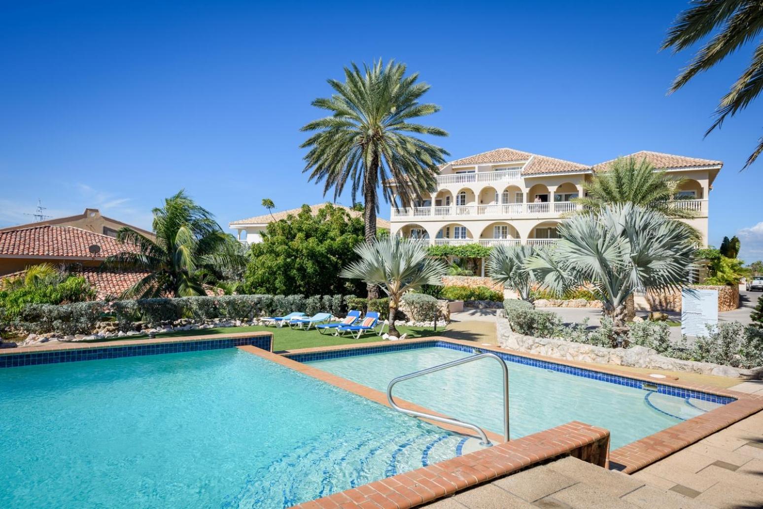 Curacao Luxury Holiday Rentals