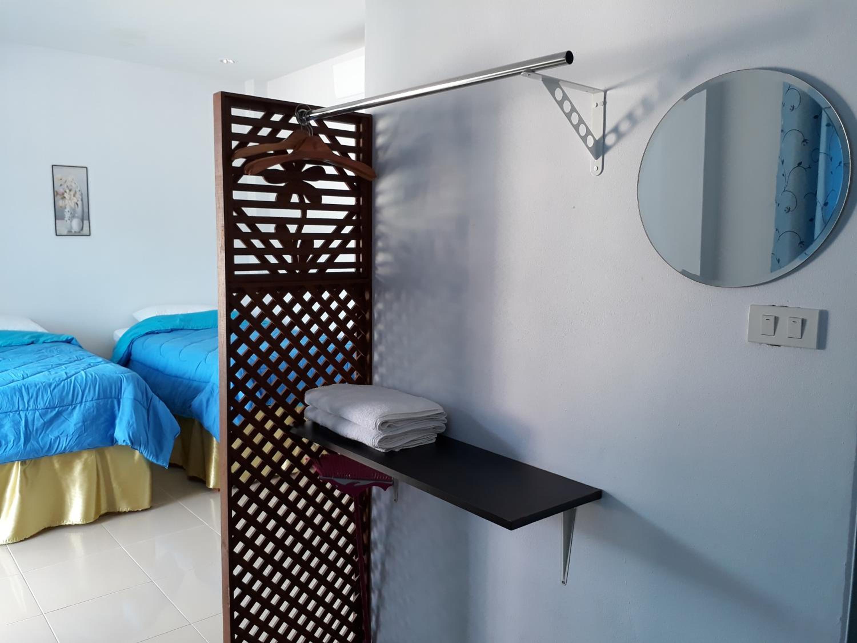Baan Sri Lanta Sand