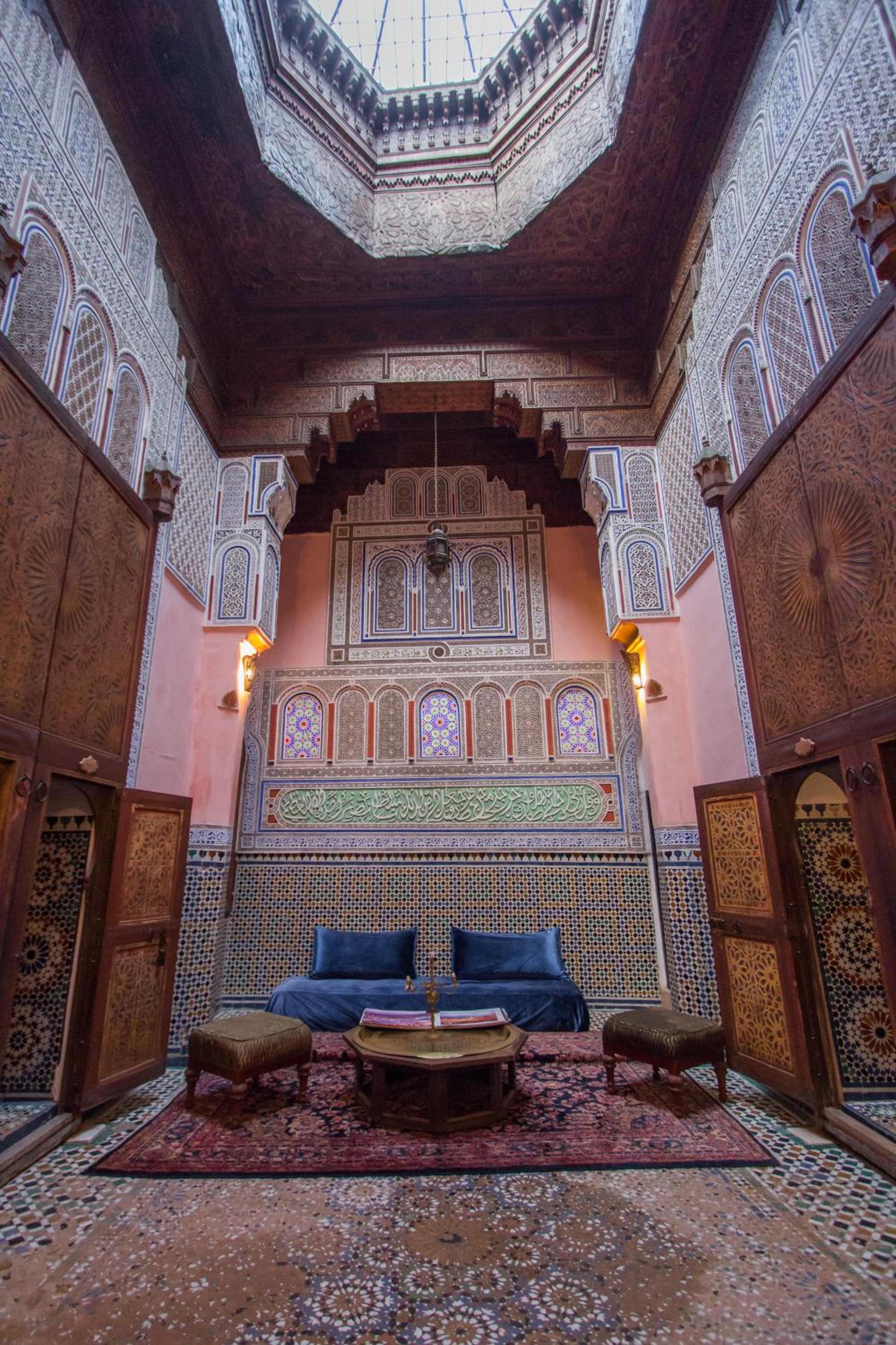 lounge