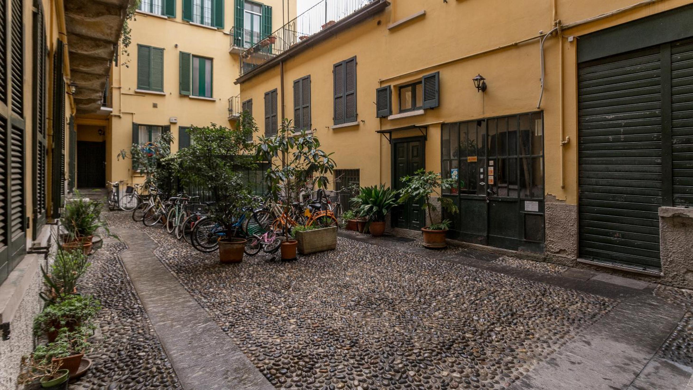 Enjoy Navigli - Milano — Milan