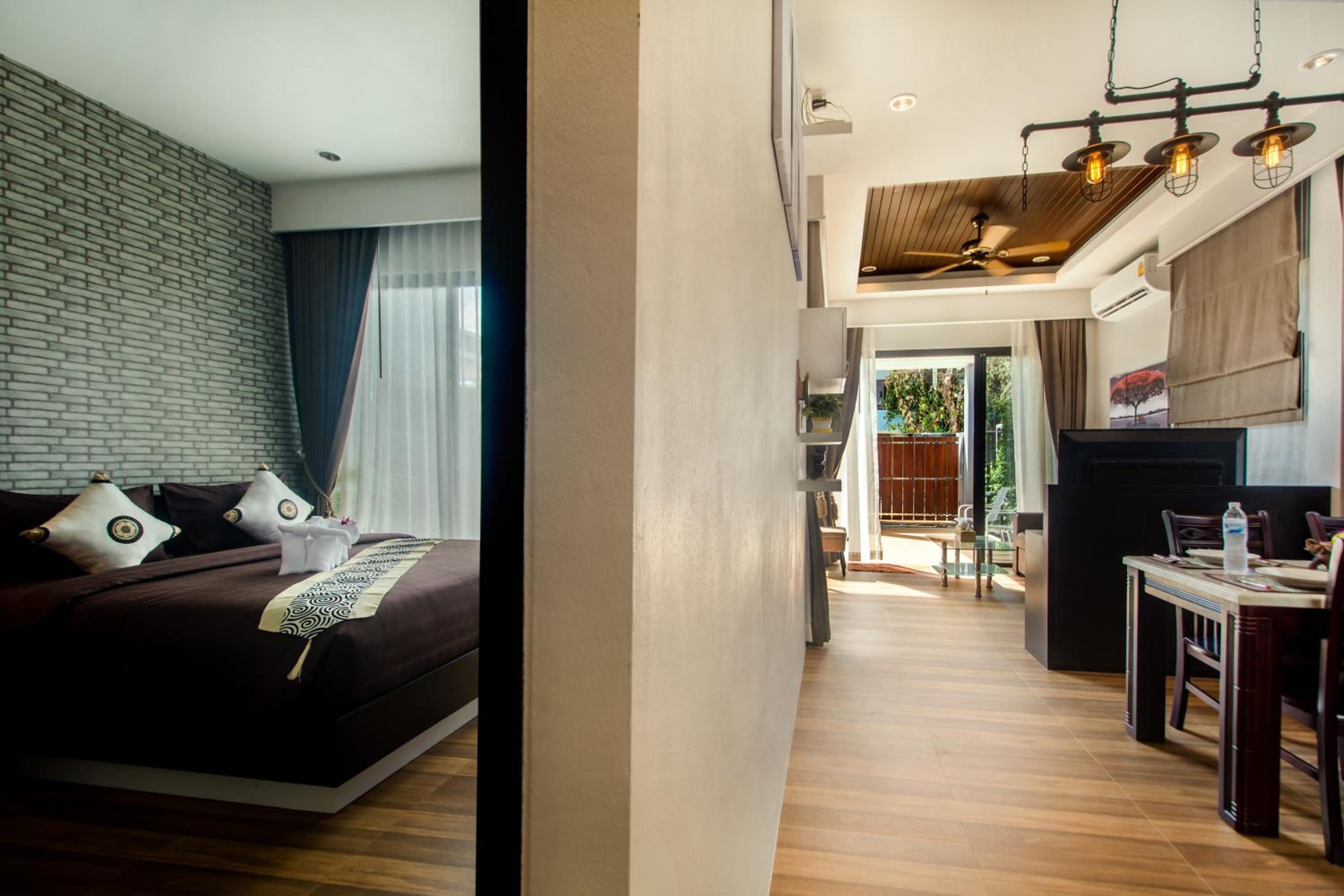 KG Private Pool Villa